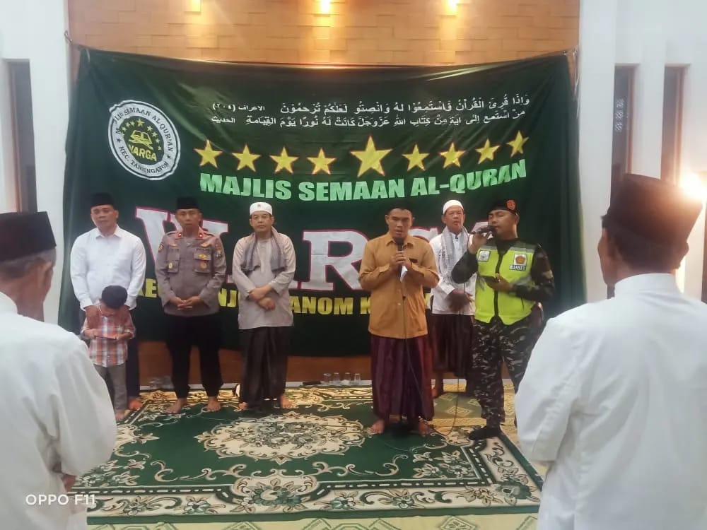Kapolsek Warujayeng Hadiri Majlis Sema’an Al-Qur’an di Banjaranyar