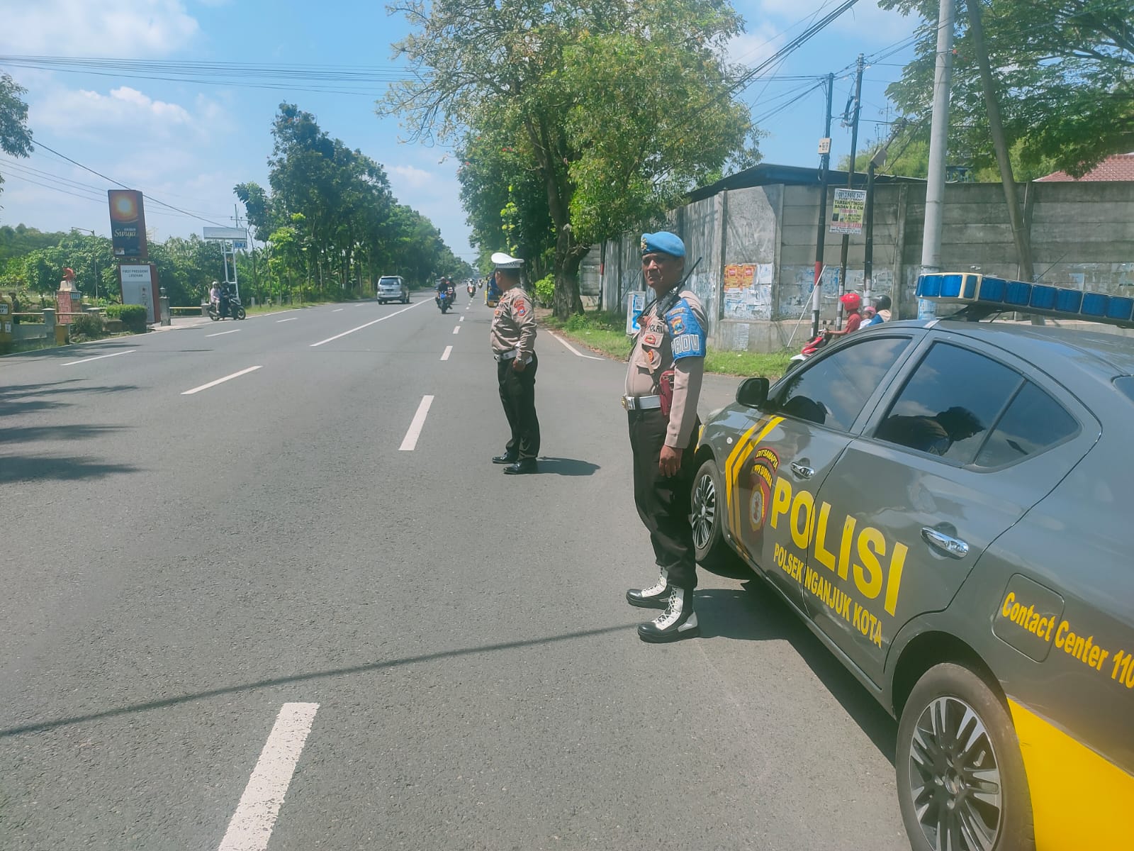 Pantau Arus Mudik, Polsek Nganjuk Kota Lakukan Strong Point