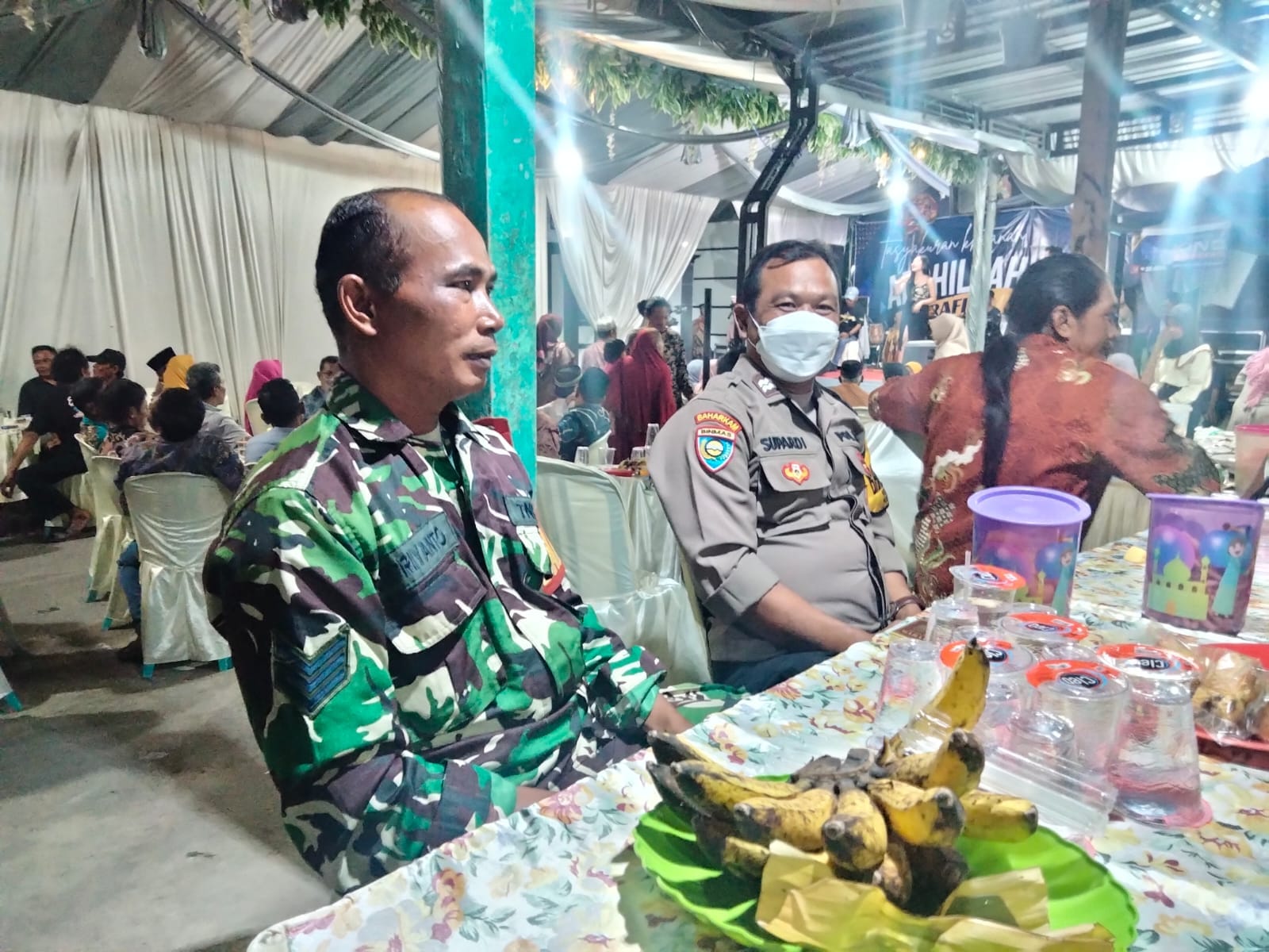 Bhabinkamtibmas dan Babinsa Kelurahan Begadung Bersinergi Amankan Kegiatan Masyarakat Wilayah Binaannya