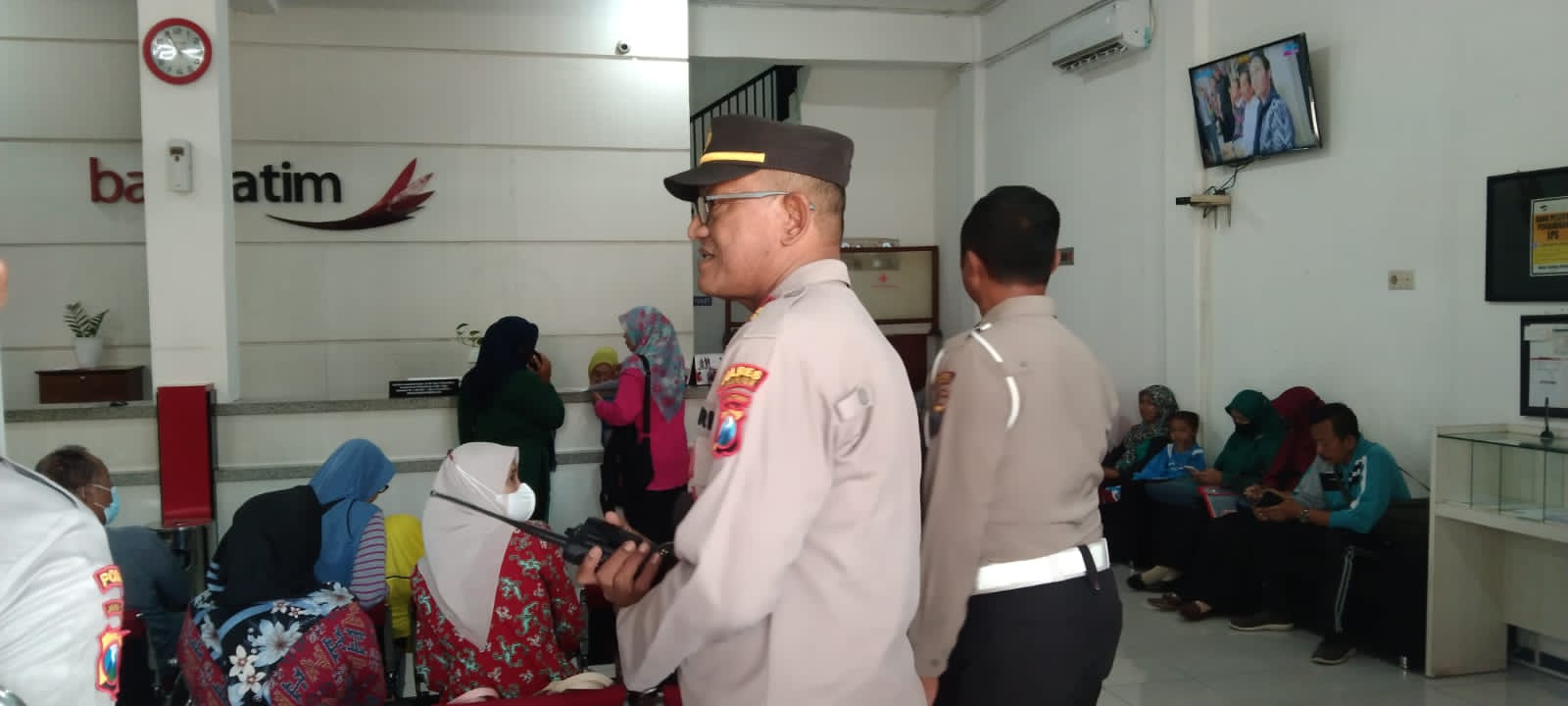Cegah Tindak Kejahatan, Polsek Kertosono Lakukan Patroli Perbankan