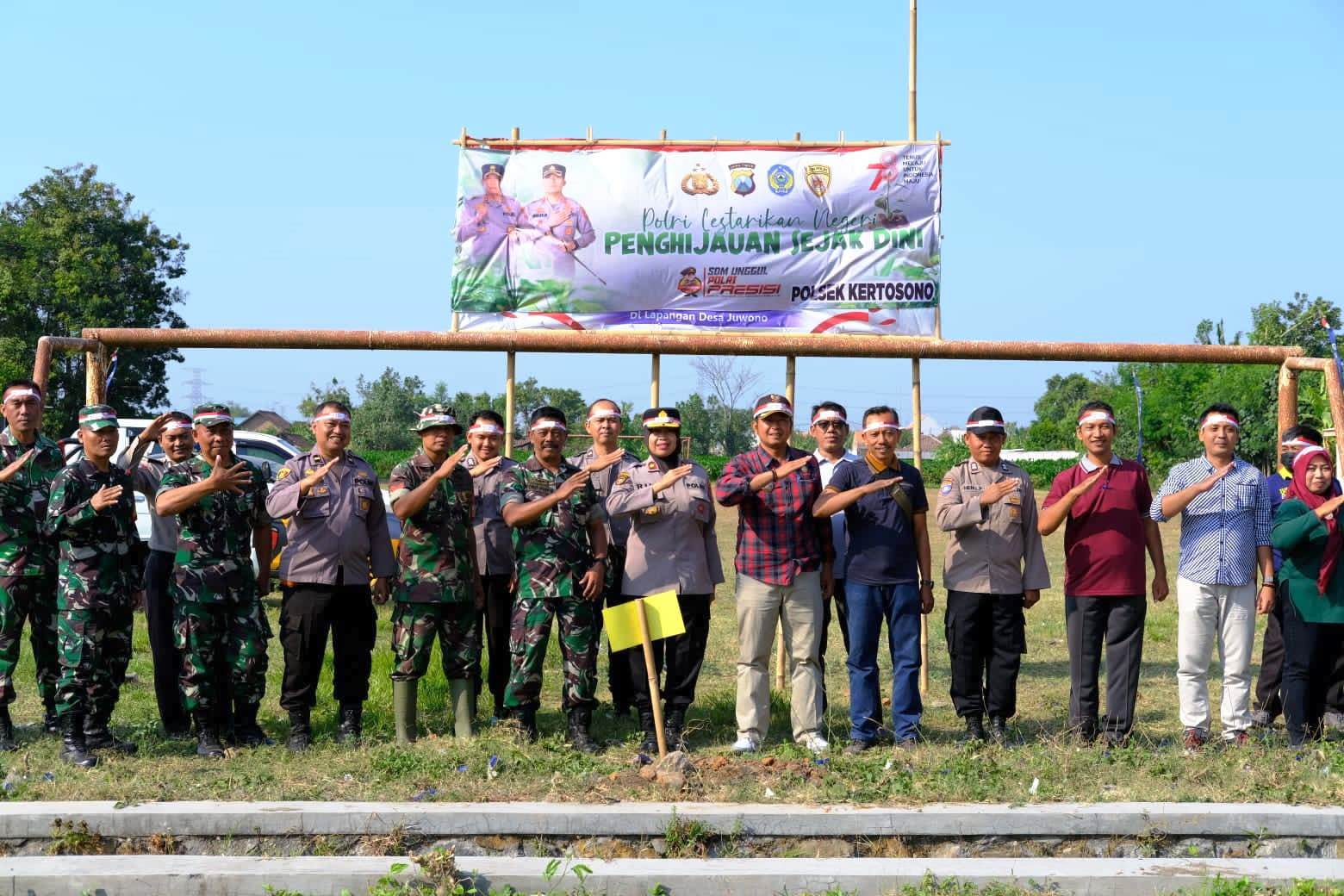 Polri Lestarikan Negeri , Polsek Kertosono Gelar Aksi Tanam Pohon