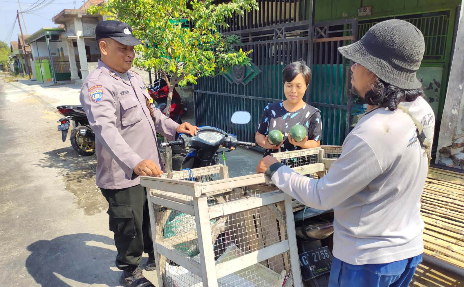 Sambang Warga Binaan, Bhabinkamtibmas Wates Ingatkan Bahaya Berita Hoax