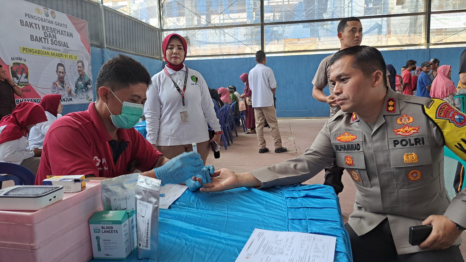 Polres Nganjuk Bersama Rumah Sakit Bhayangkara Nganjuk Gelar Bakti Sosial dan Bakti Kesehatan Pengabdian AKABRI 91 Ke – 32 Tahun 2023
