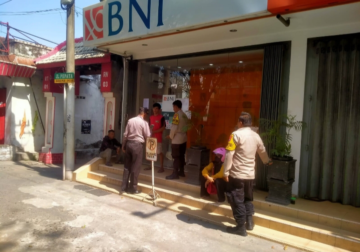 Kanit Samapta Polsek Kertosono Pimpin Patroli Obyek Vital