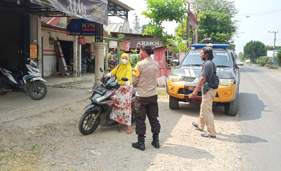 Sambang Ke Warga, Bhabinkamtibmas Desa Pule Himbau Waspada Berita Hoax