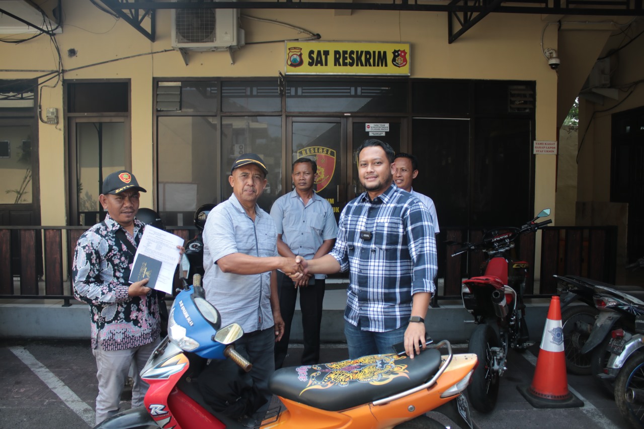 Polres Nganjuk Kembalikan Motor Kepada Pemilik, Terlacak Berkat Aplikasi “Ilmu Semeru” Polda Jatim