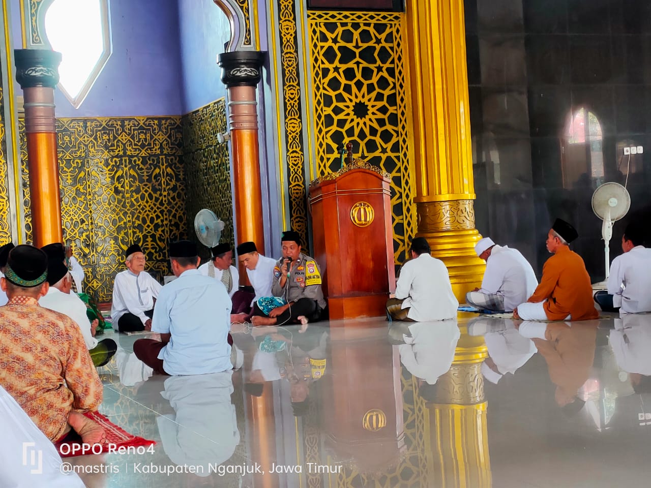 Tampung Informasi Masyarakat, Polsek Warujayeng Gelar Jum’at Curhat di Banjaranyar
