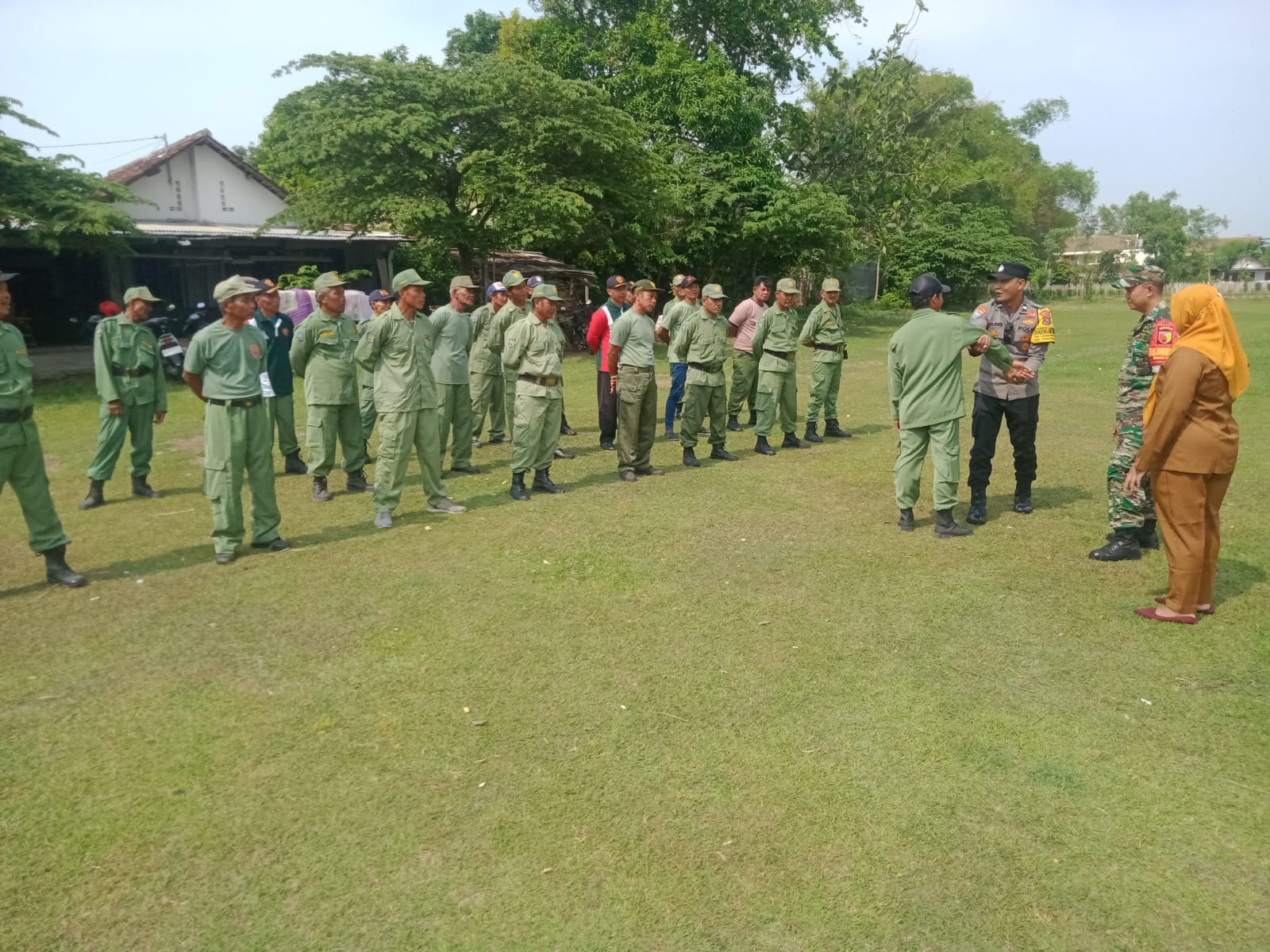 Jelang Pemilu 2024, Polisi Warujayeng Beri Pelatihan Linmas