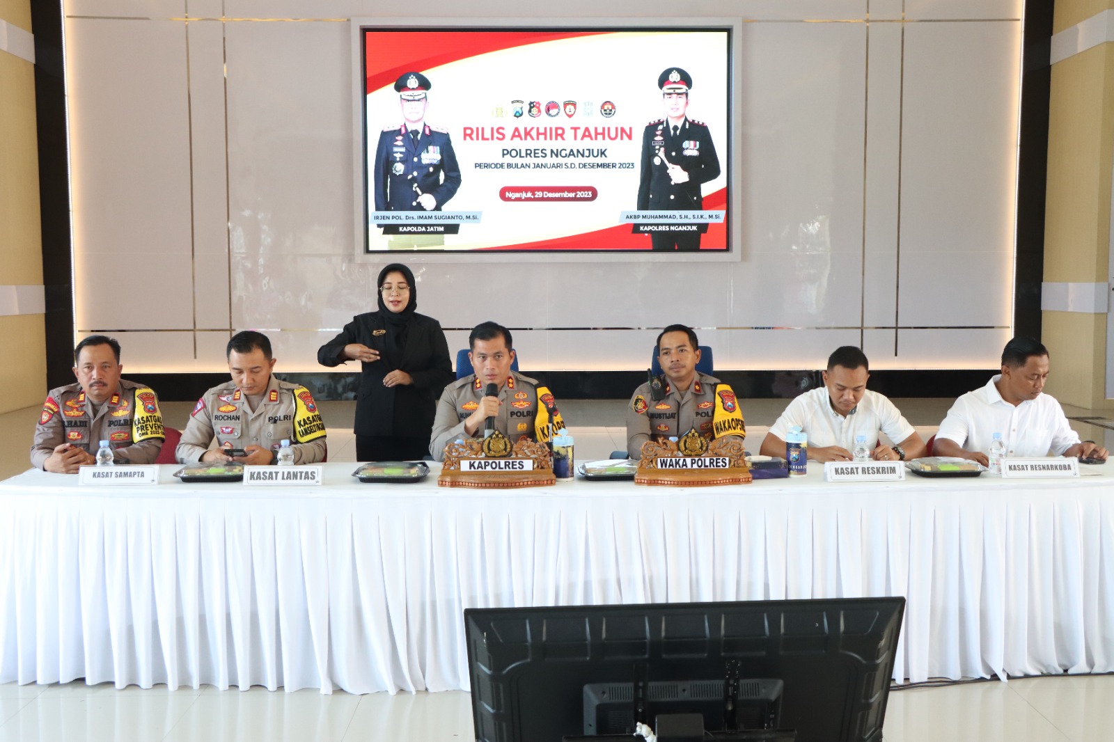 Konferensi Pers Akhir Tahun 2023, Kapolres : Angka Kejahatan dan Pelanggaran Turun