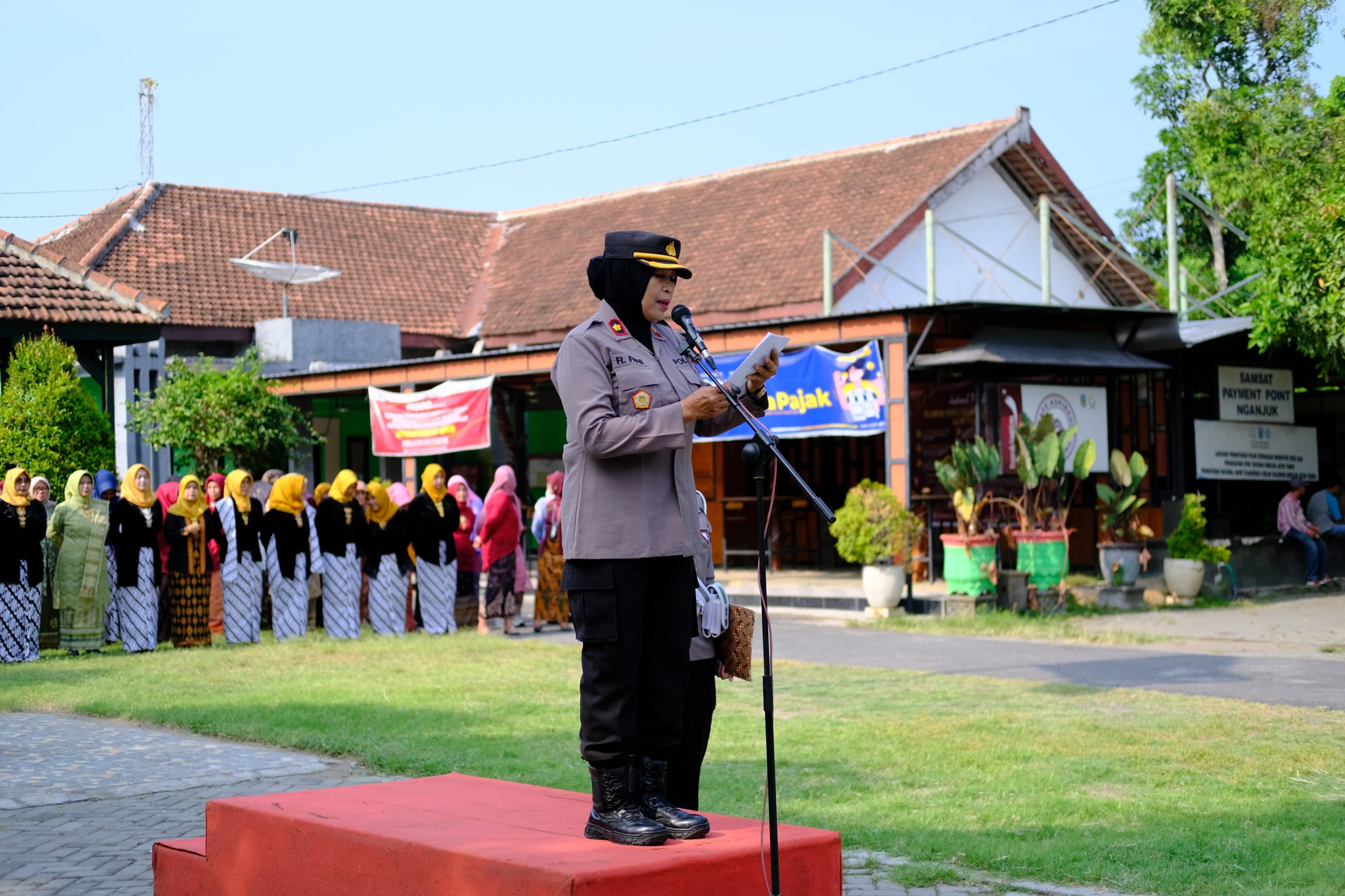 Kapolsek Kertosono Pimpin Upacara Peringatan Hari Ibu