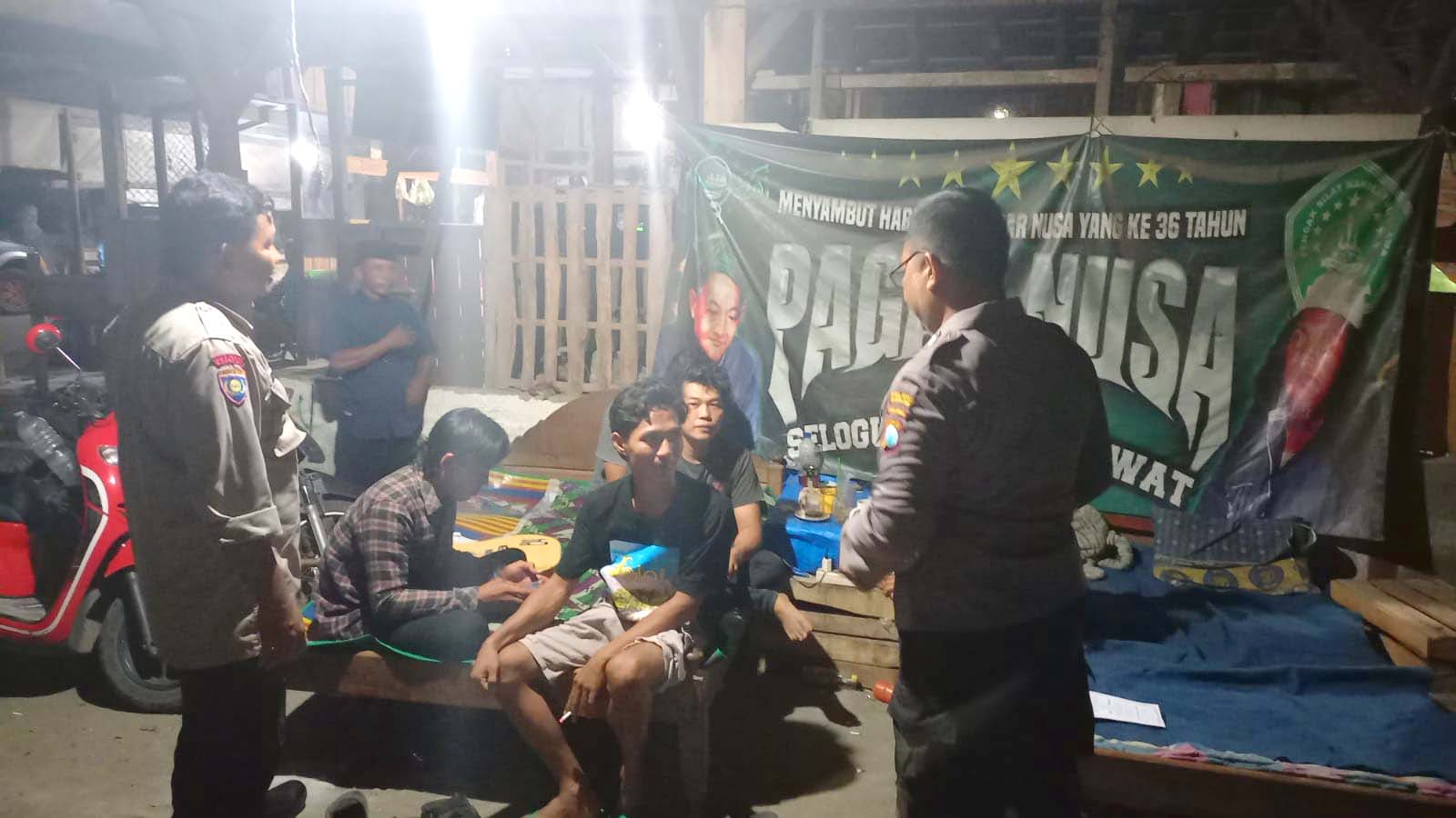 Patroli Dialogis Polsek Jatikalen, Ajak Peran Pemuda Dalam Menjaga Kondusifitas Kamtibmas