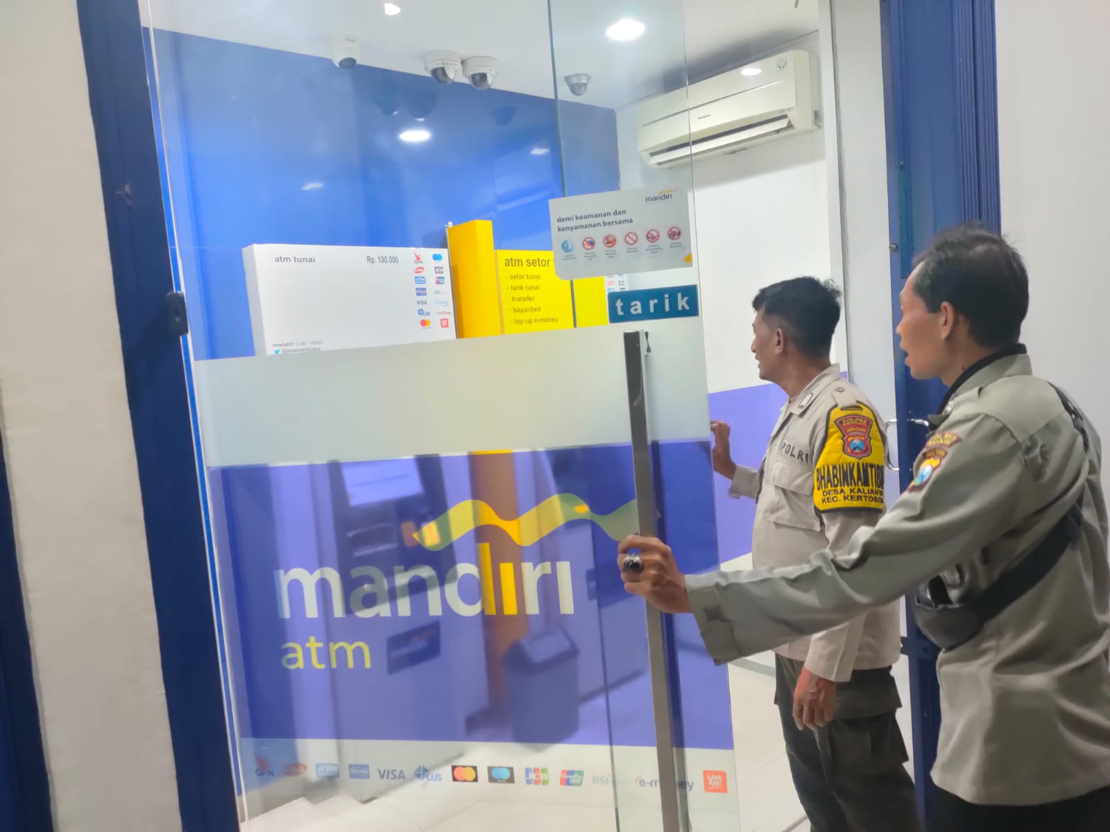 Antisipasi Kejahatan di ATM, Polsek Kertosono Patroli Perbankan