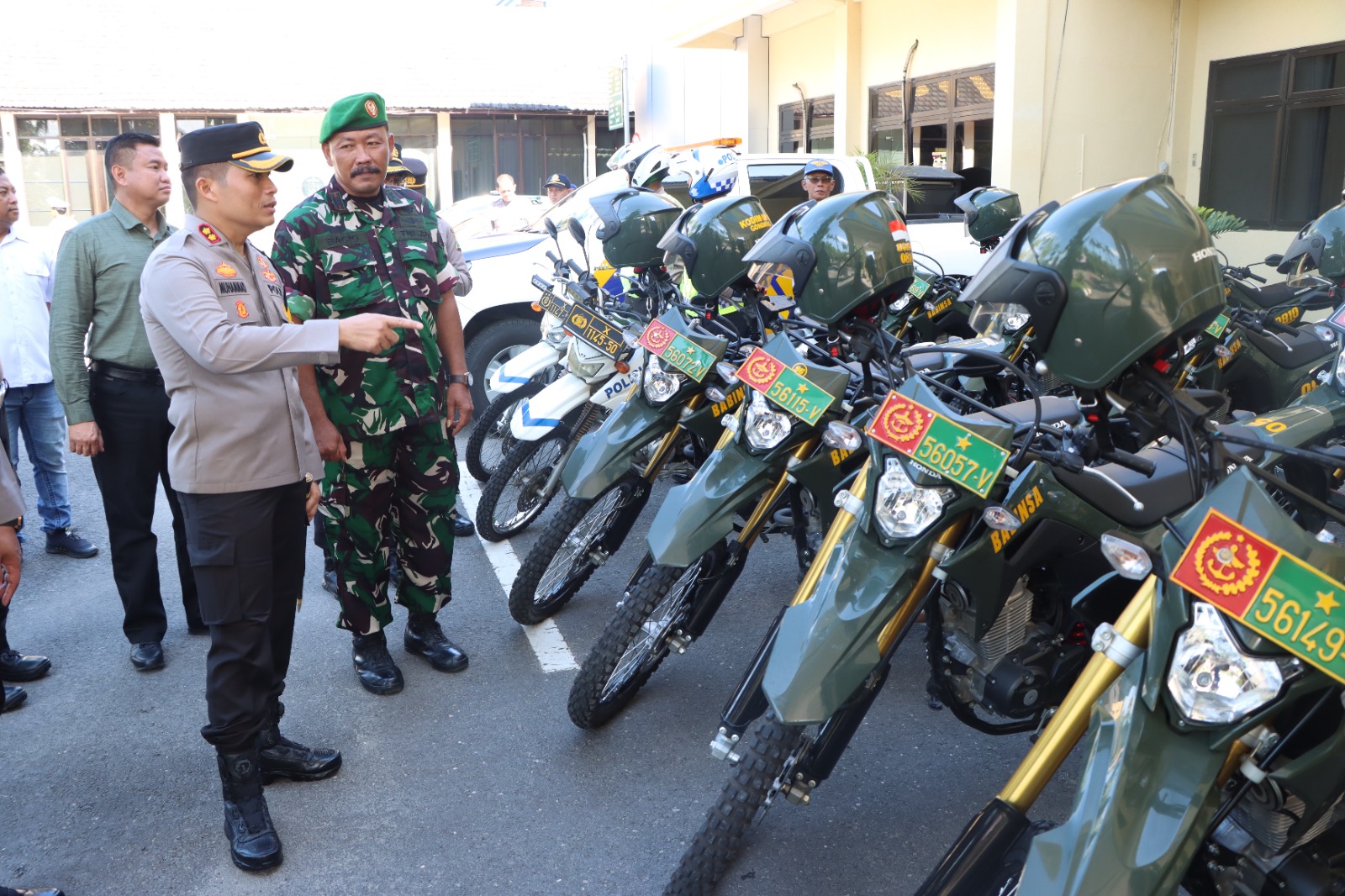 Apel Gelar Pasukan Polres Nganjuk dan Kodim 0810/Nganjuk Dalam Rangka Bulan Bakti TNI –Polri Tahun 2024