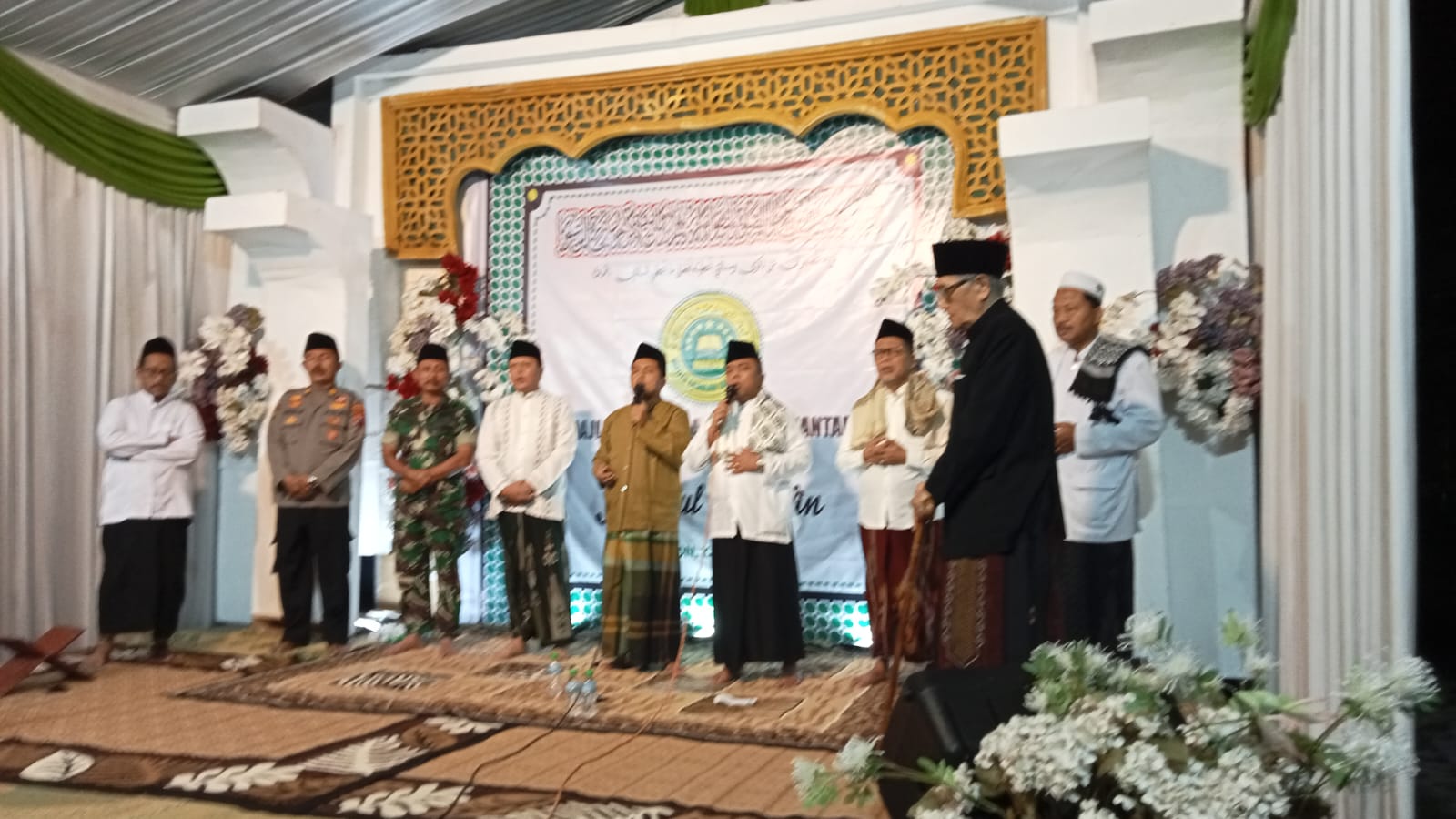 Kanit samapta Polsek Jatikalen Hadiri Giat Semaan Al Quran “Mantab” Selasa Pon Dan Zikrul Ghofilin
