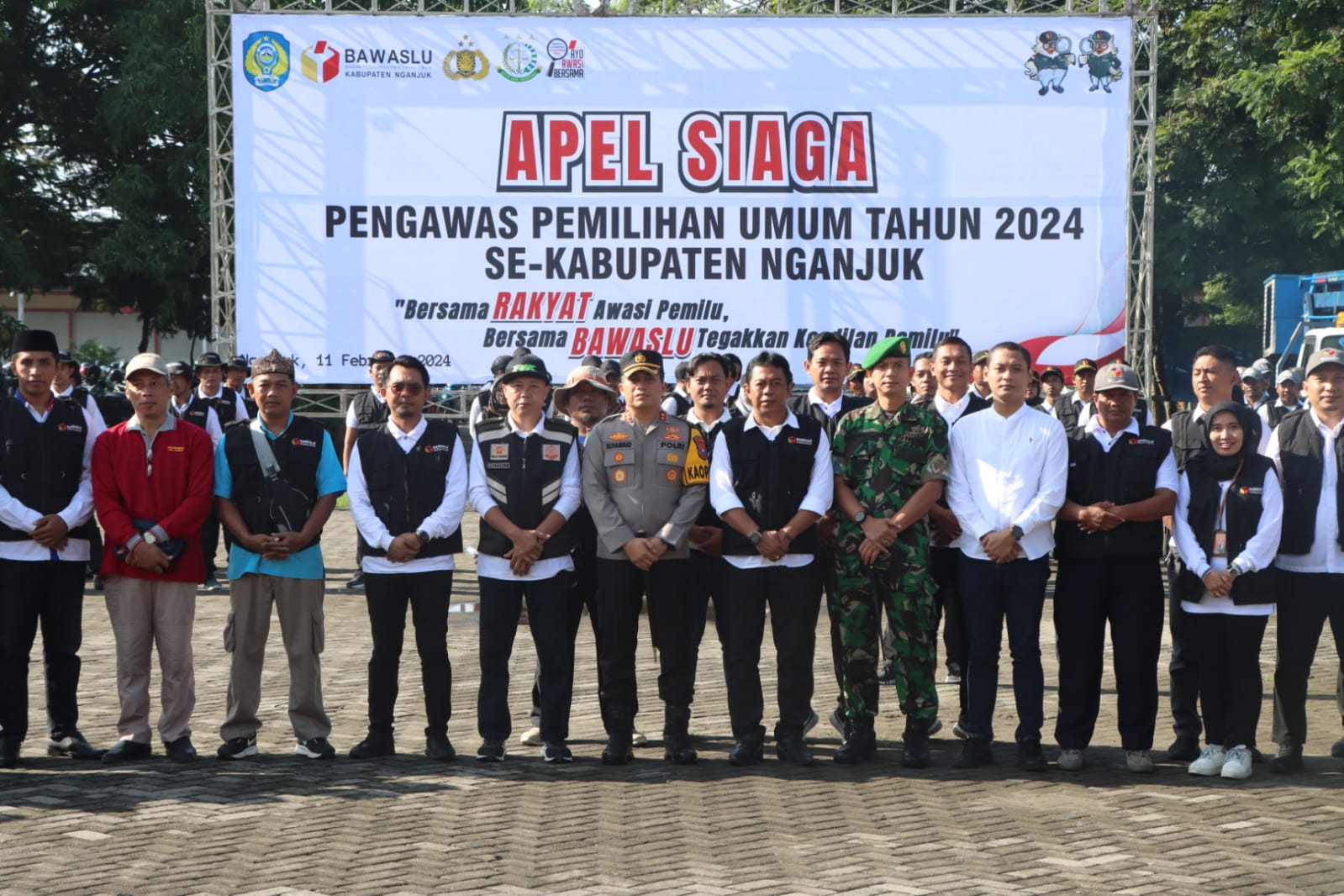 Kapolres Nganjuk Ajak Semua Pihak Jaga Kondusifitas dalam Apel Siaga Pengawasan Pemilu 2024