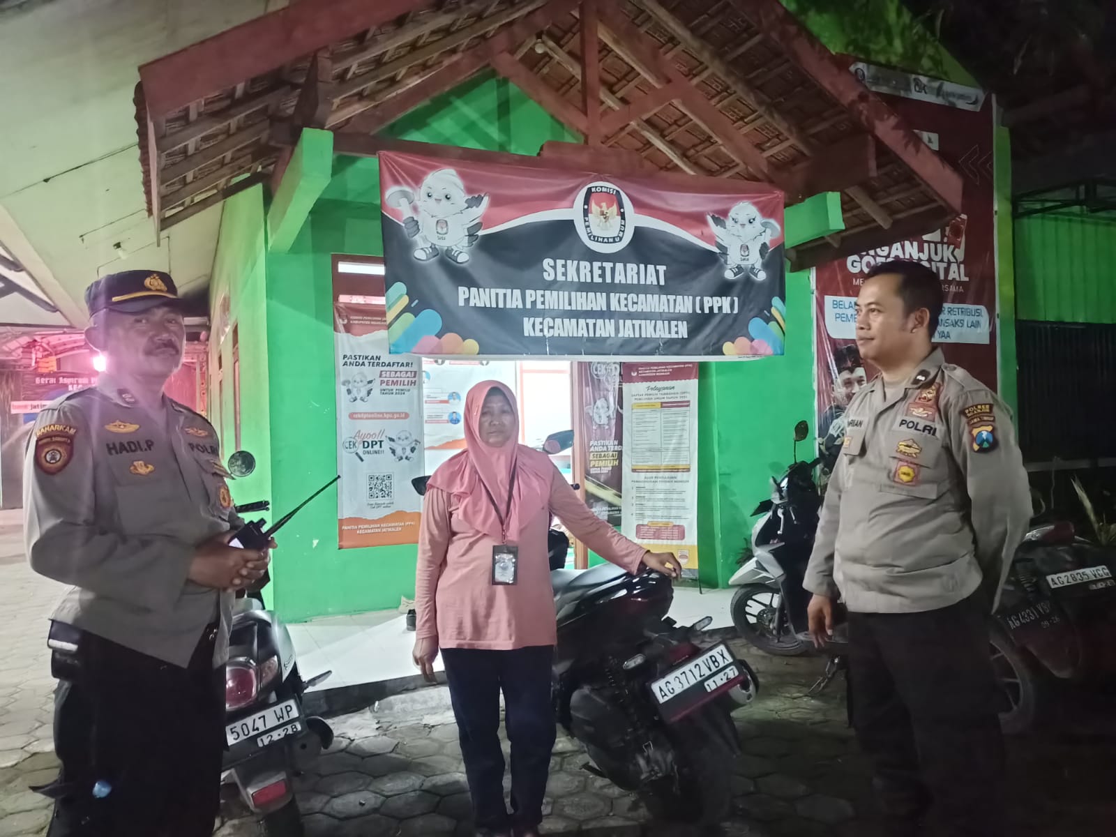 Cipta Kondisi Pasca Pungut Suara Pemilu, Polsek Jatikalen Bersama Tiga Pilar Patroli