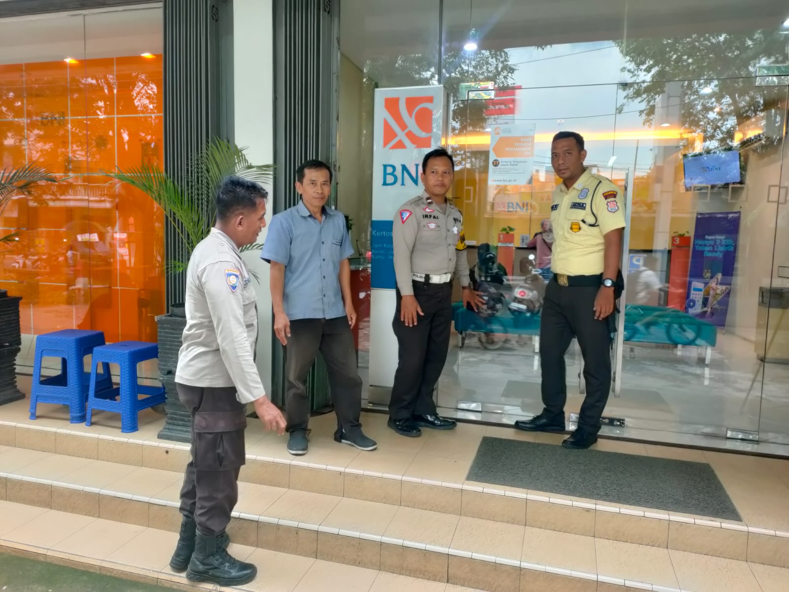 Polsek Kertosono Berikan Imbauan Kamtibmas saat Patroli Perbankan