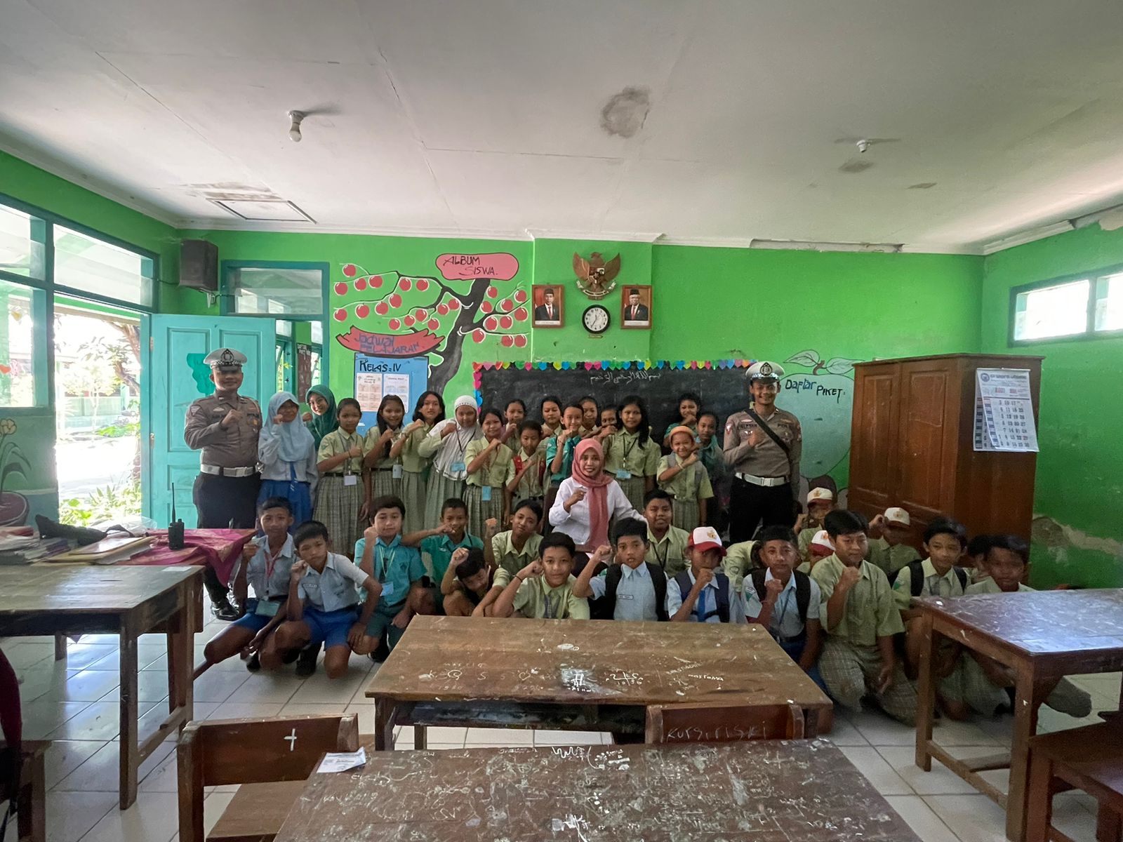 Sapa Pelajar, Polsek Warujayeng Giatkan Program Police Goes to School