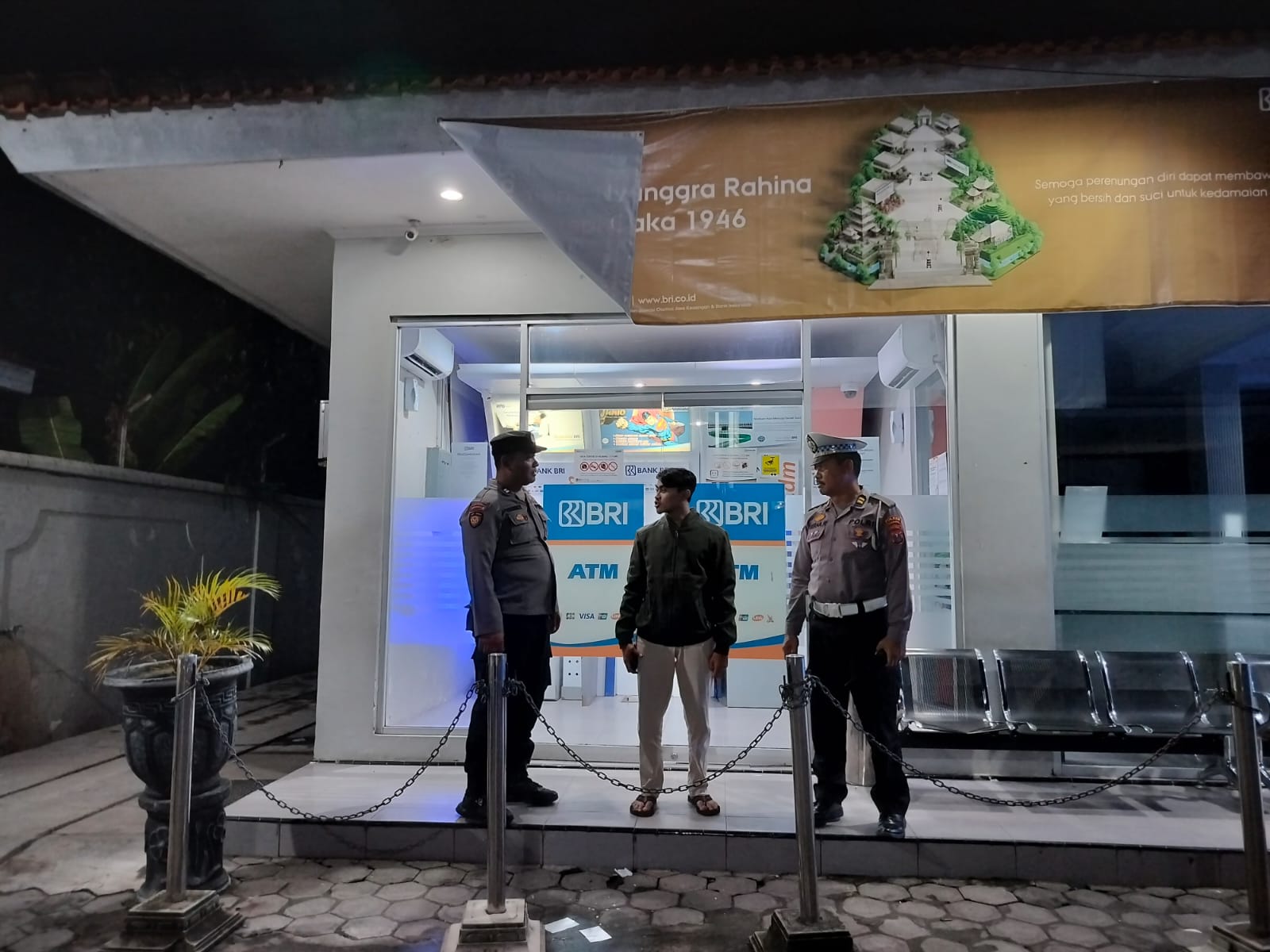 Patroli Perbankan Malam Hari, Ini yang Diharapkan Kapolsek Warujayeng