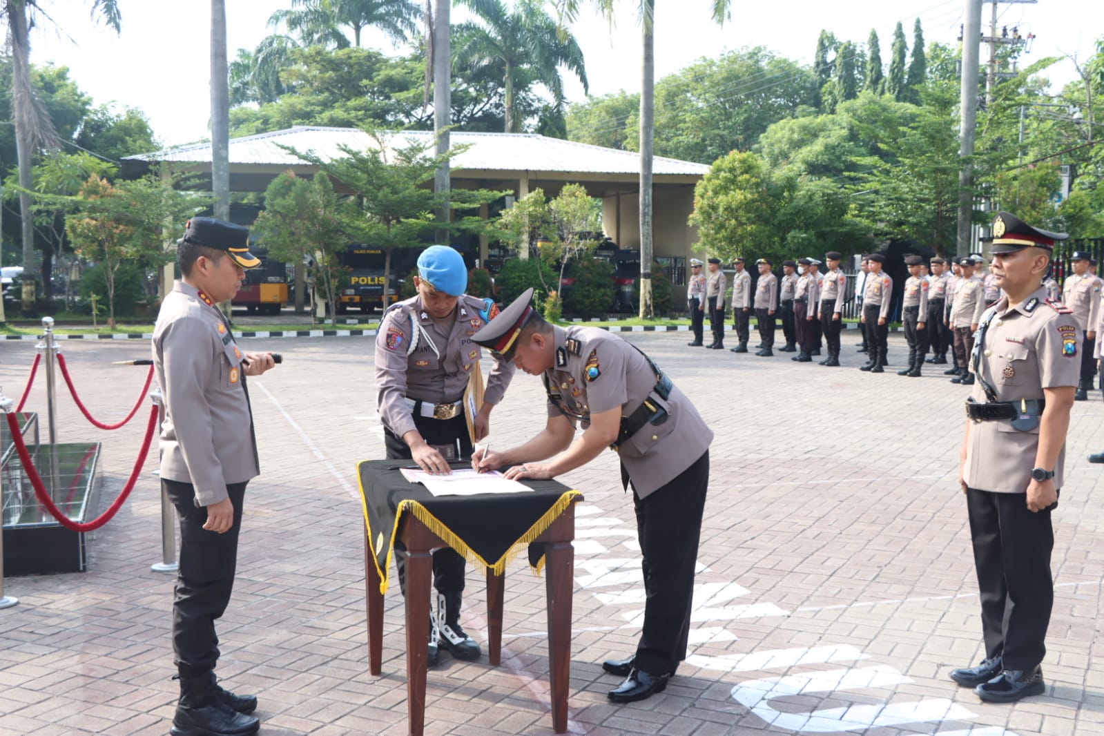 Kapolres Nganjuk Pimpin Serah Terima Jabatan Kasat Intelkam