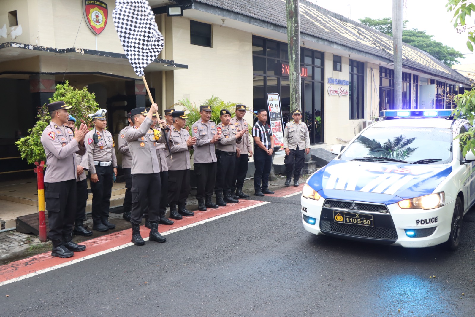 Polres Nganjuk Gelar Patroli Gabungan Skala Besar Amankan Kegiatan Takbiran 2024