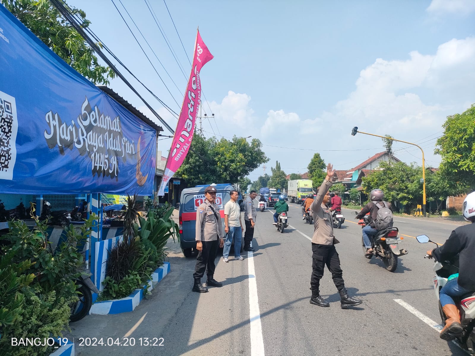 Akhir Pekan, Patroli Polsek Warujayeng Pantau Jalur Protokol