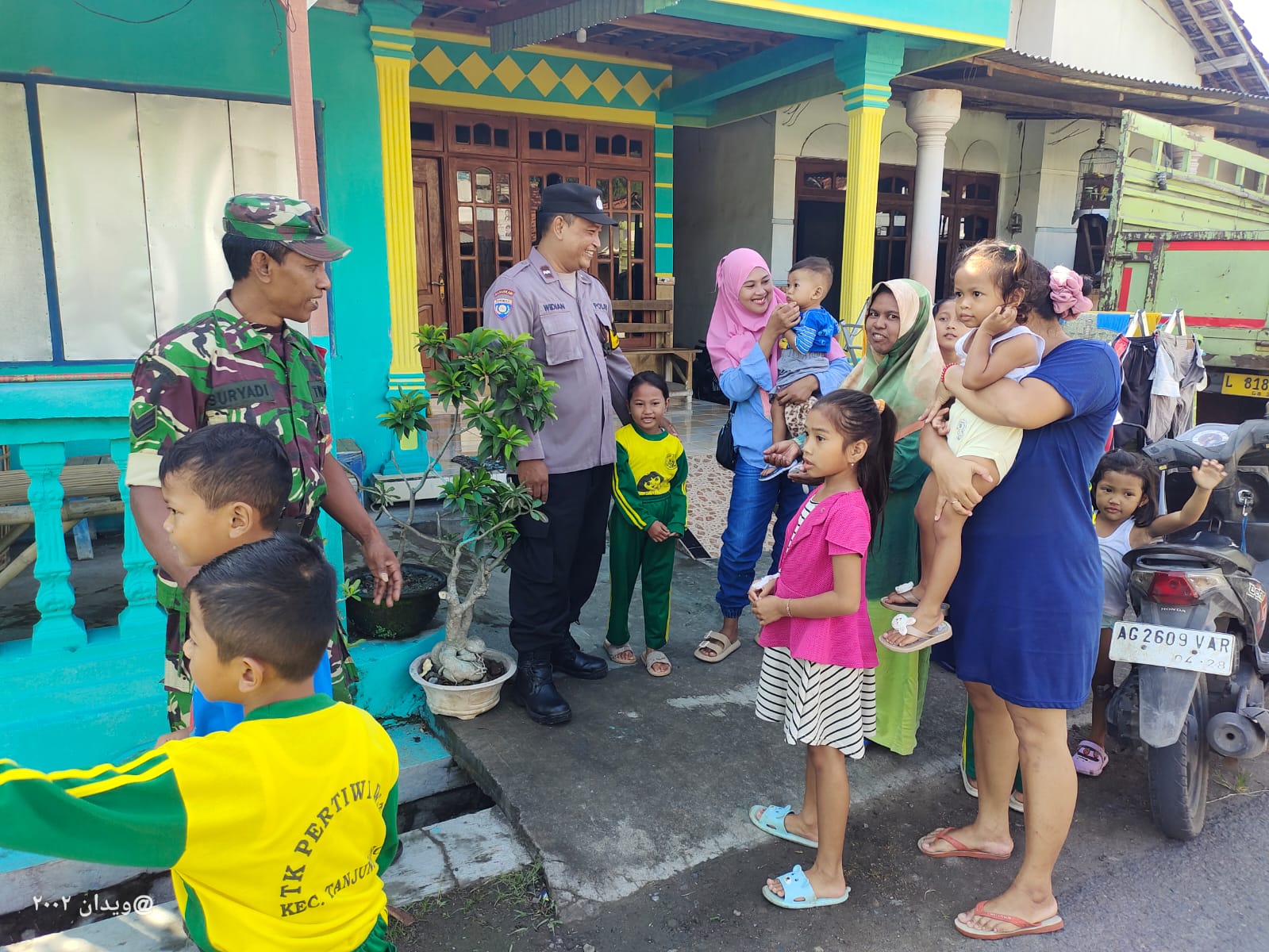 Tangkal Berita Hoax, Bhabinkamtibmas Wates Beri Himbauan Warga Binaannya