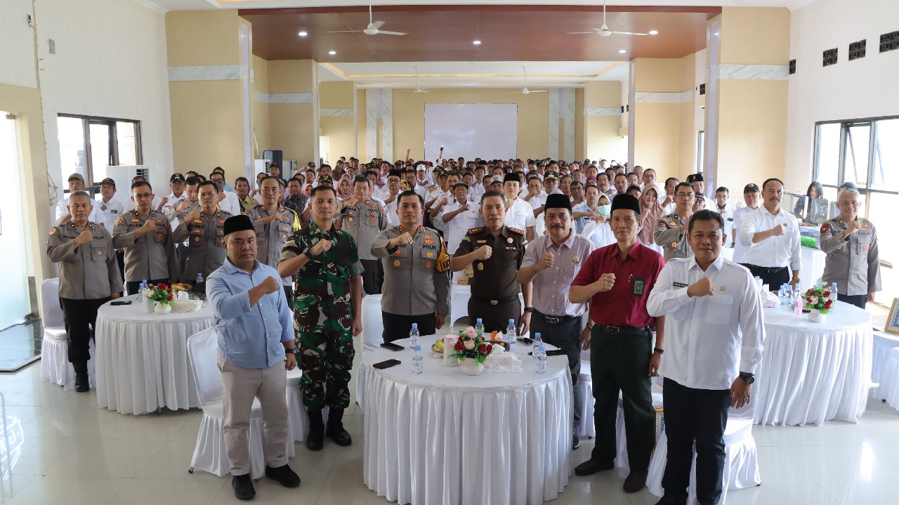 Gelar Silaturahmin dengan Kades Se-Kabupaten Nganjuk, Kapolres Ajak Pelihara Kamtibmas
