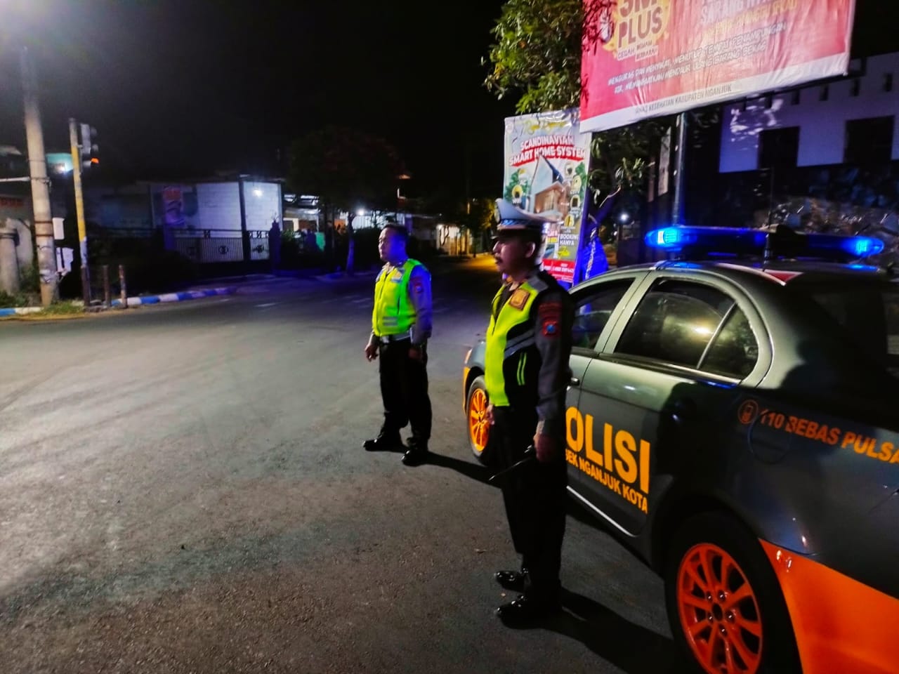 Patroli Harkamtibmas Polsek Nganjuk Kota Cegah Balap Liar Malam Hari