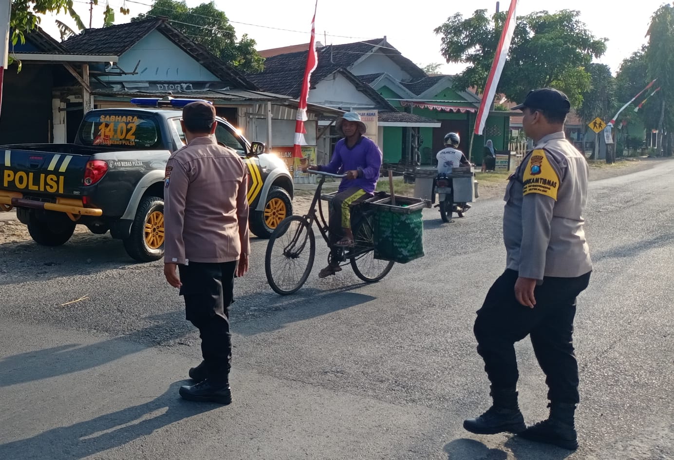 Pos Pagi, Wujud Nyata Pelayanan Polri Kepada Masyarakat, Personil Polsek Jatikalen Rutin Laksanakan Pos Pagi