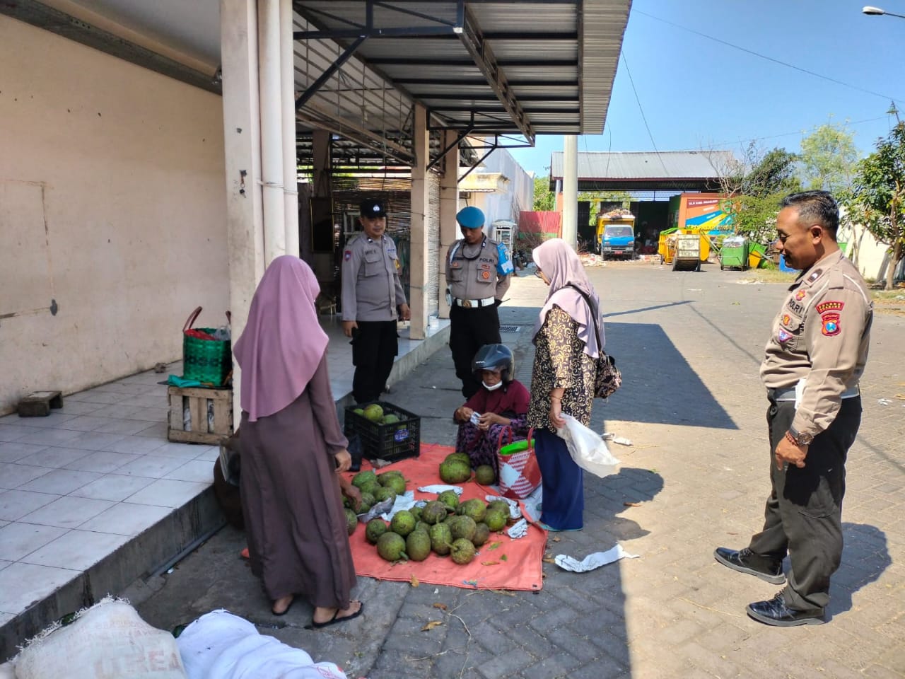 Polsek Nganjuk Kota Lakukan Patroli Cooling System Jelang Pilkada 2024