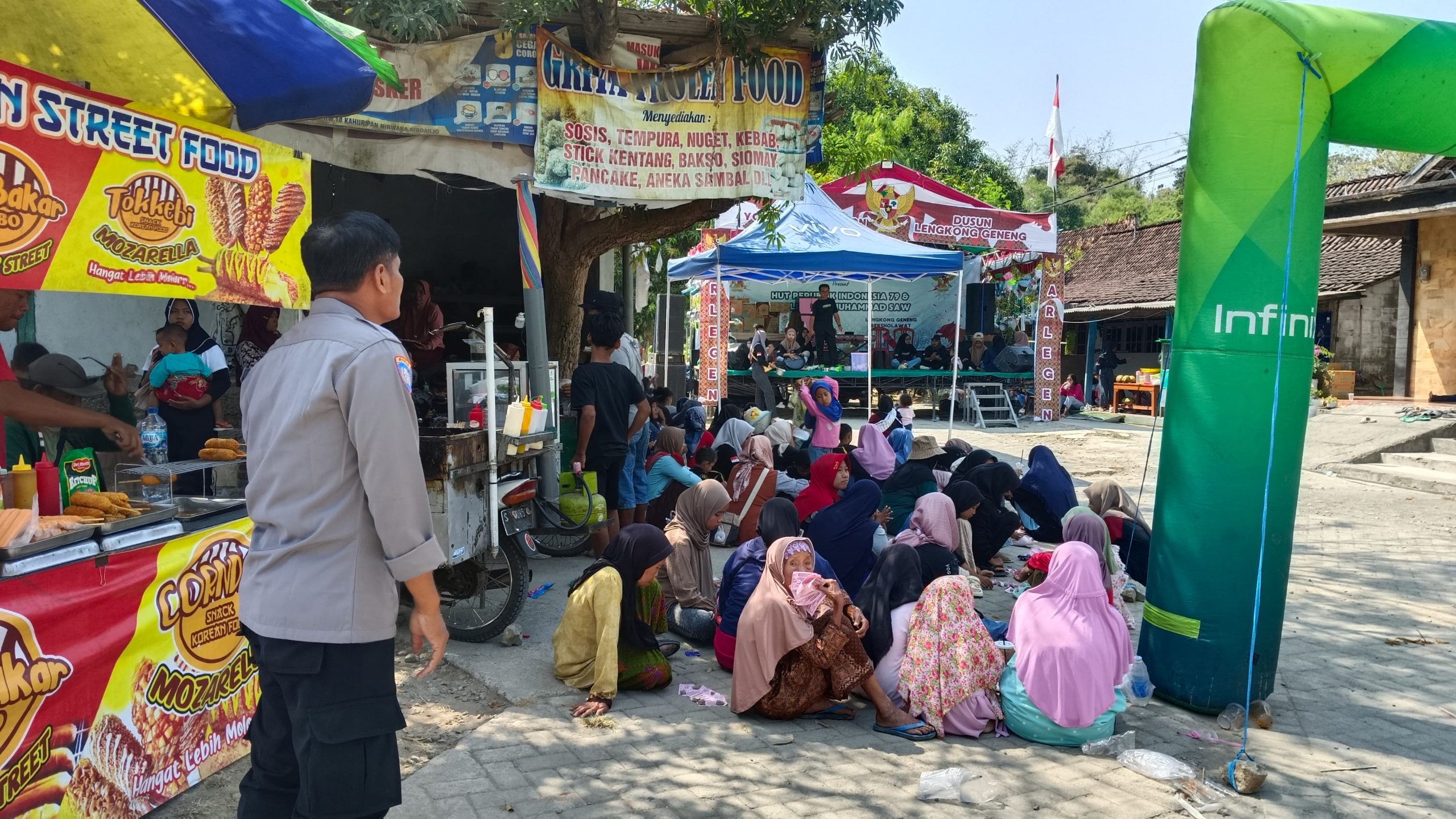 Bhabinkamtibmas Polsek Jatikalen Desa Pule Melaksanakan PAM Giat Jalan Sehat