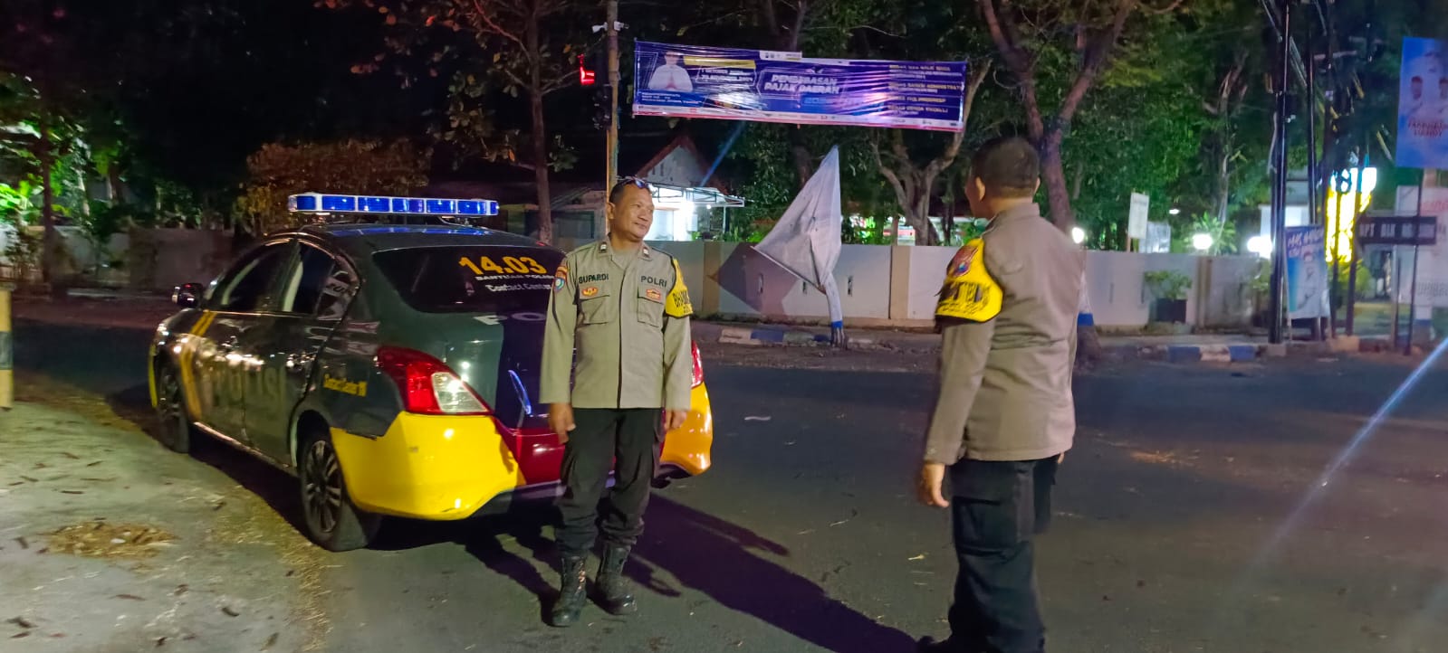 Upaya Mencegah Balap Liar dan Gesekan Antar Pemuda, Personil Patroli Polsek Nganjuk Kota Gelar Patroli Blue Light