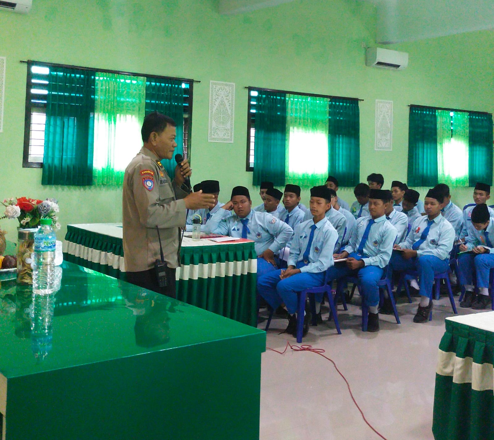 Cegah Kenakalan Remaja , Polsek Kertosono Tingkatkan Program Police Goes To School