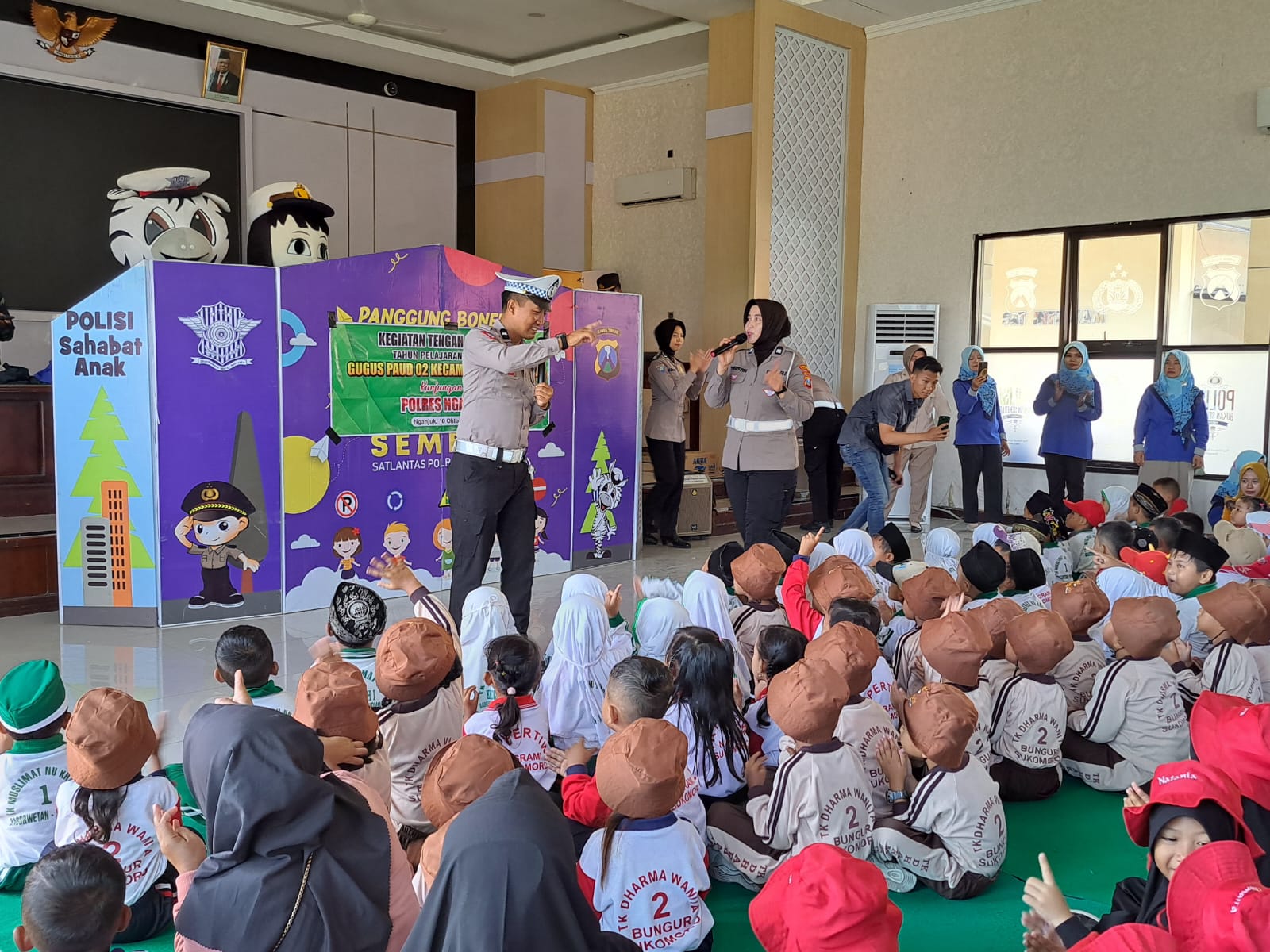 Polres Nganjuk Terima Kunjungan perwakilan Siswa PAUD dan SD Negeri se – Kabupaten Nganjuk