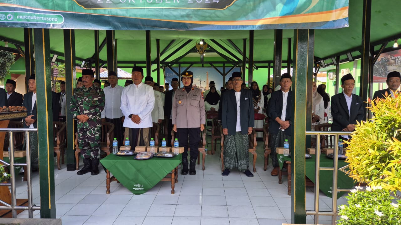 Kapolsek Kertosono Beserta Forpimcam menghadiri Giat Upacara Peringatan Hari Santri Nasional