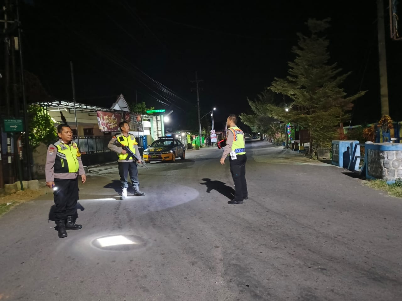 Patroli Blue Light Cegah Gesekan Antar Perguruan Silat Di Perbatasan Wilayah