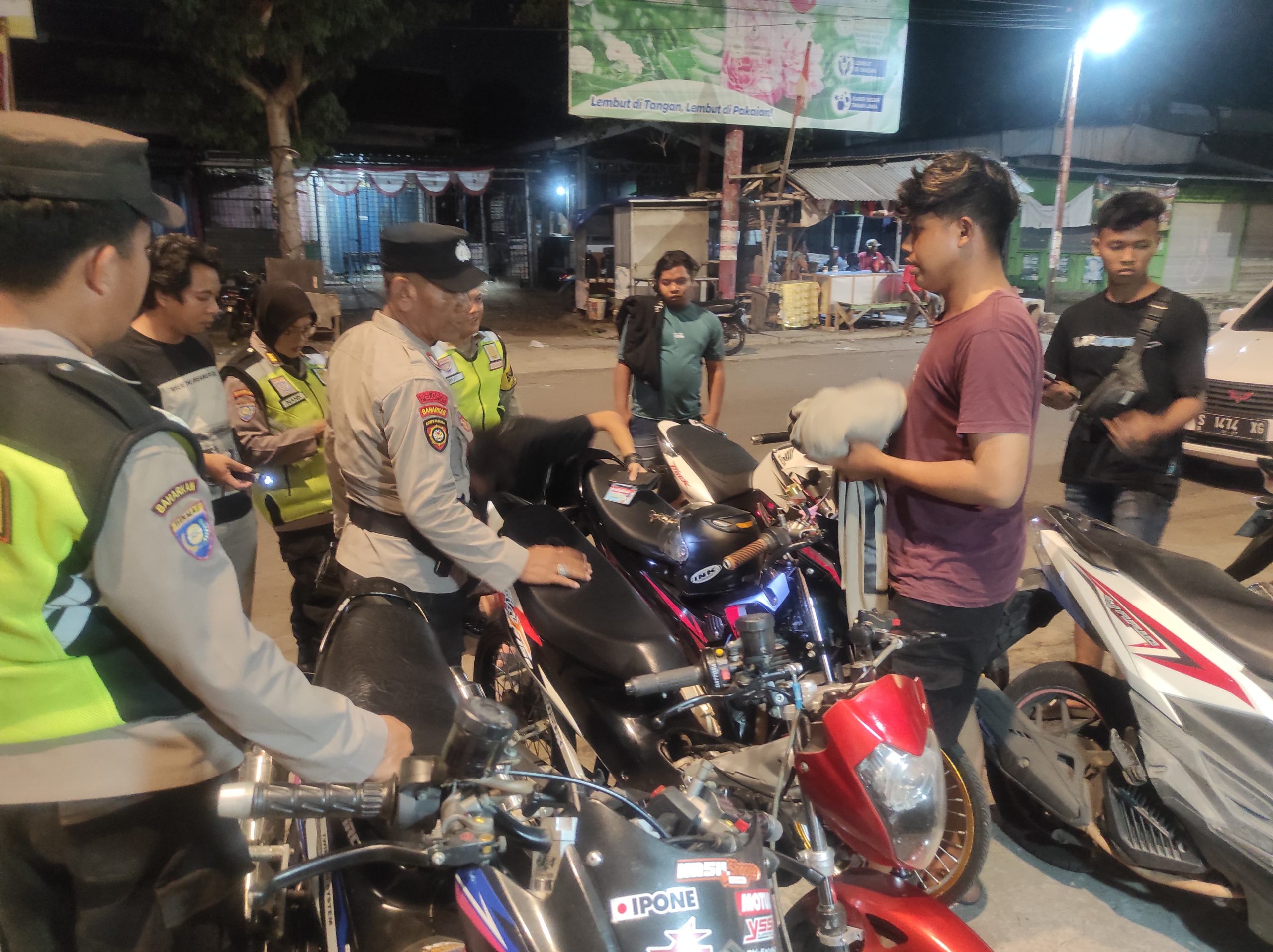 Ciptakan Situasi Kamtibmas Aman dengan Patroli Blue Light