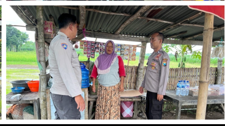 Lakukan Patroli Dialogis, Personil Polsek Jatikalen Berikan Himbauan Kamtibmas Kepada Warga Masyarakat