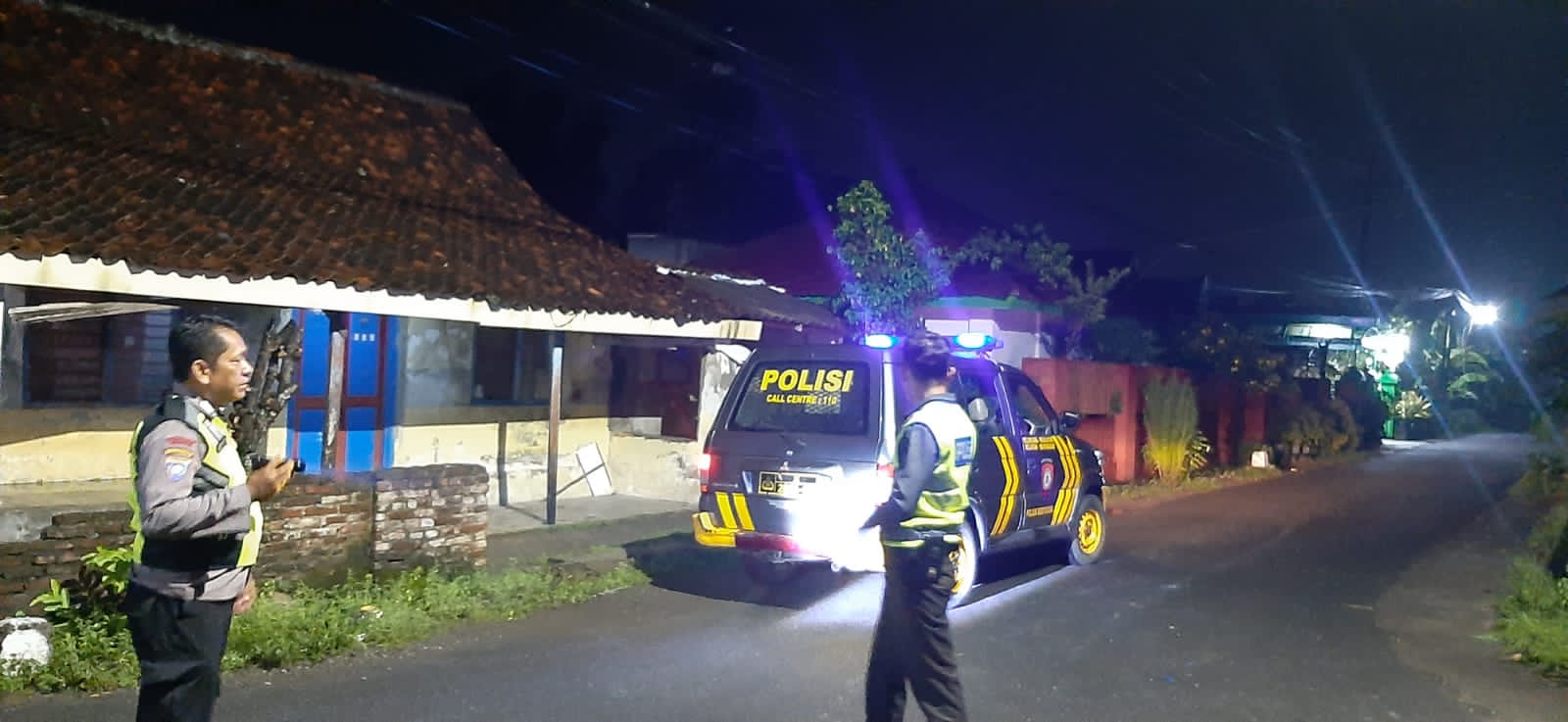 Ciptakan Situasi Kamtibmas Aman dengan Patroli Blue Light