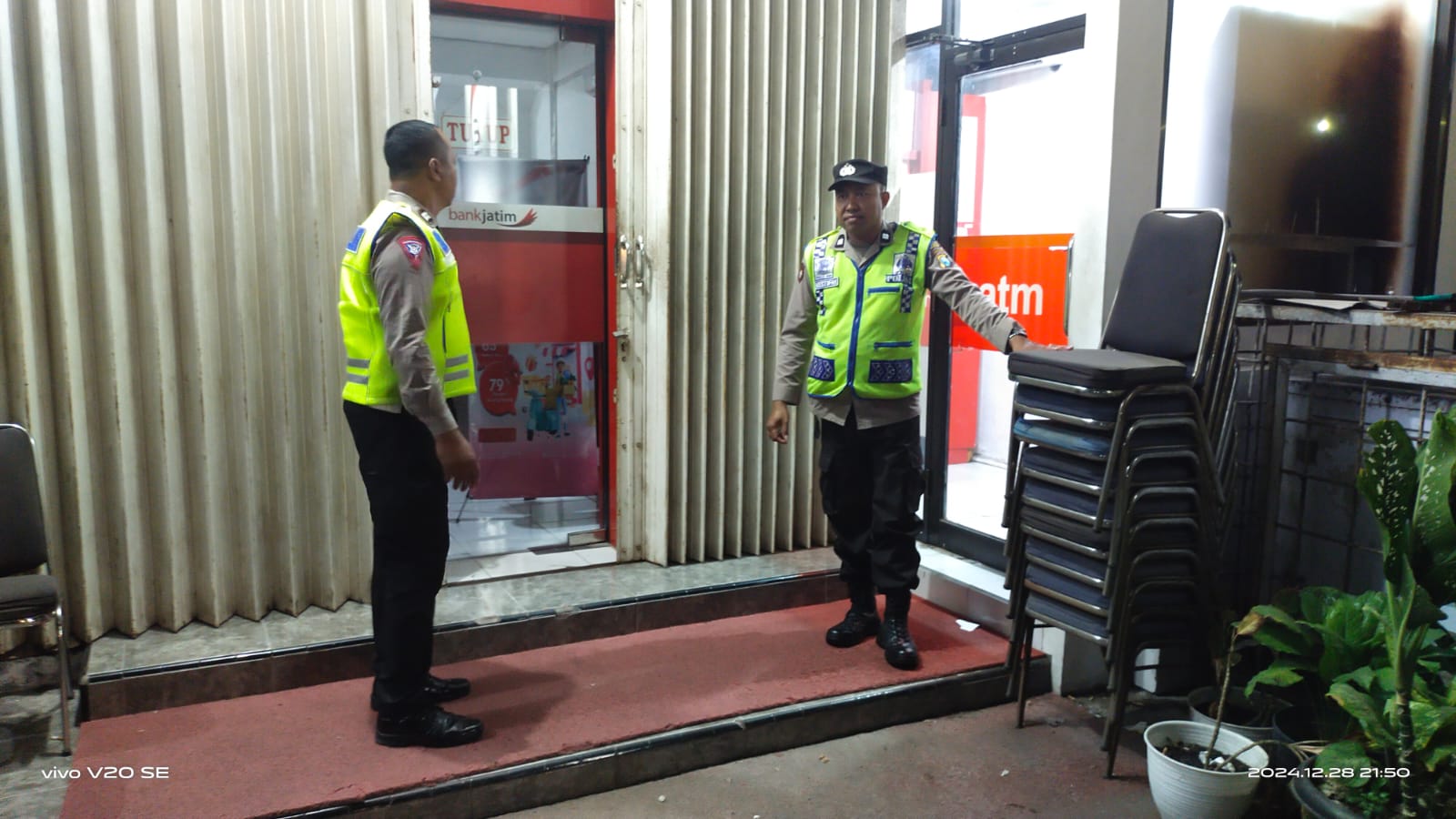 Antisipasi Kejahatan di ATM, Polsek Kertosono Patroli Perbankan