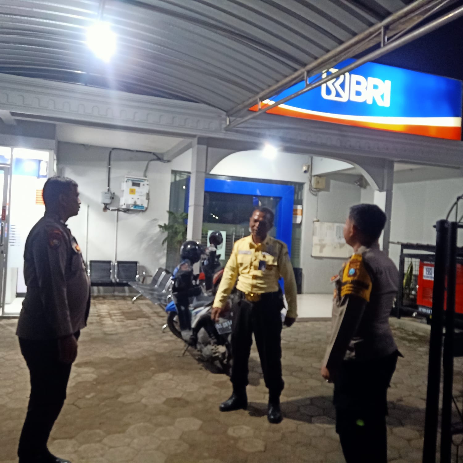 Polisi Polsek Jatikalen Gencar Patroli Perbankan Sasaran utama di Mesin ATM