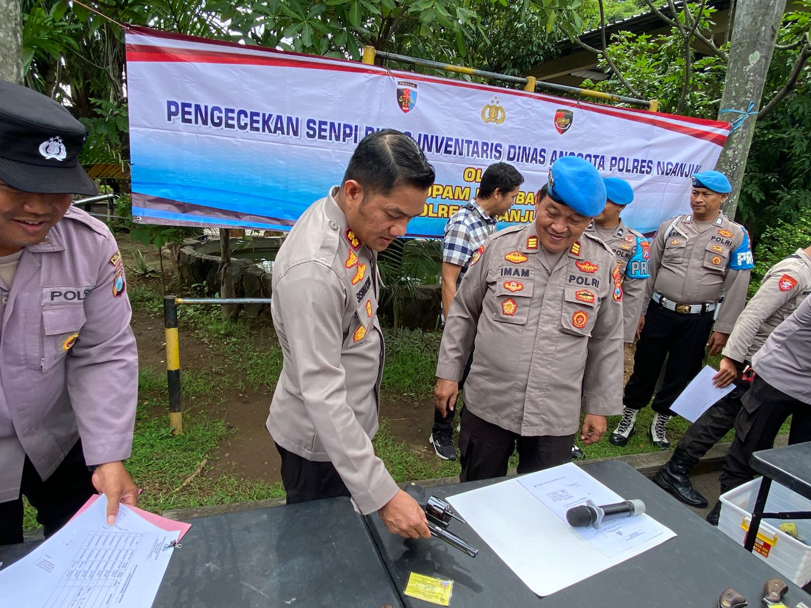Pastikan Aman dan Terawat, Polres Nganjuk Gelar Pemeriksaan Senjata Api Organik