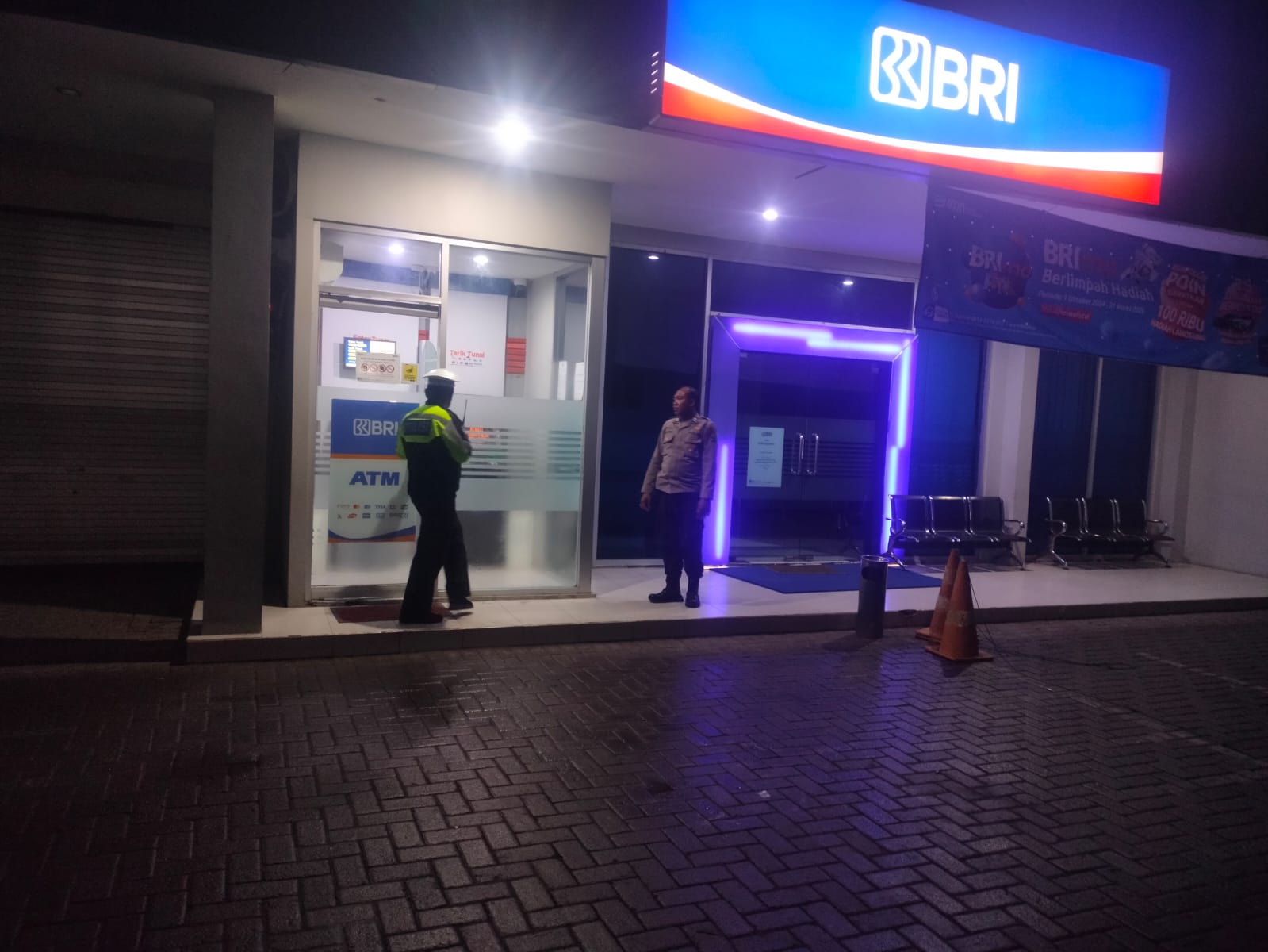 Cegah Tindak Kejahatan di ATM Patroli Polsek Kertosono Berikan Himbauan Kamtibmas