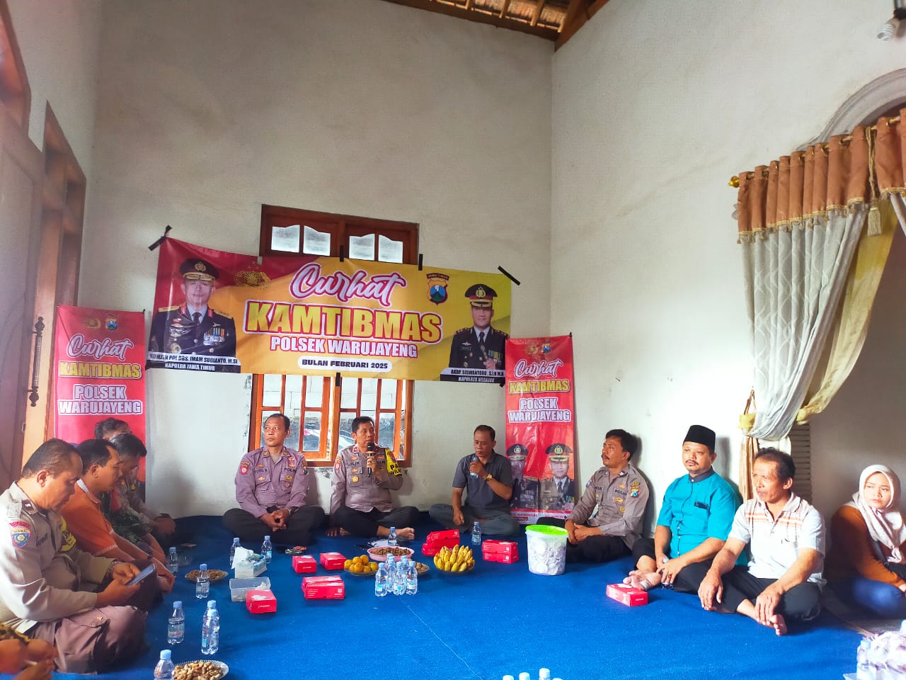 Gelar Curhat Kamtibmas di Sambirejo, Kapolsek Warujayeng Ajak Warga Jaga Kamtibmas Bersama