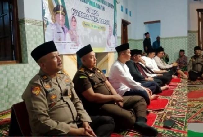 Forkopimda Nganjuk Gelar Safari Ramadhan, Pererat Silaturahmi dengan Warga Baron