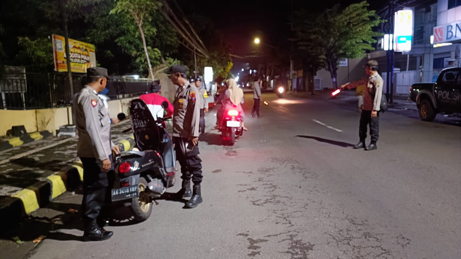 Bulan Ramadhan, Polsek Warujayeng Tingkatkan Patroli Jelang Sahur