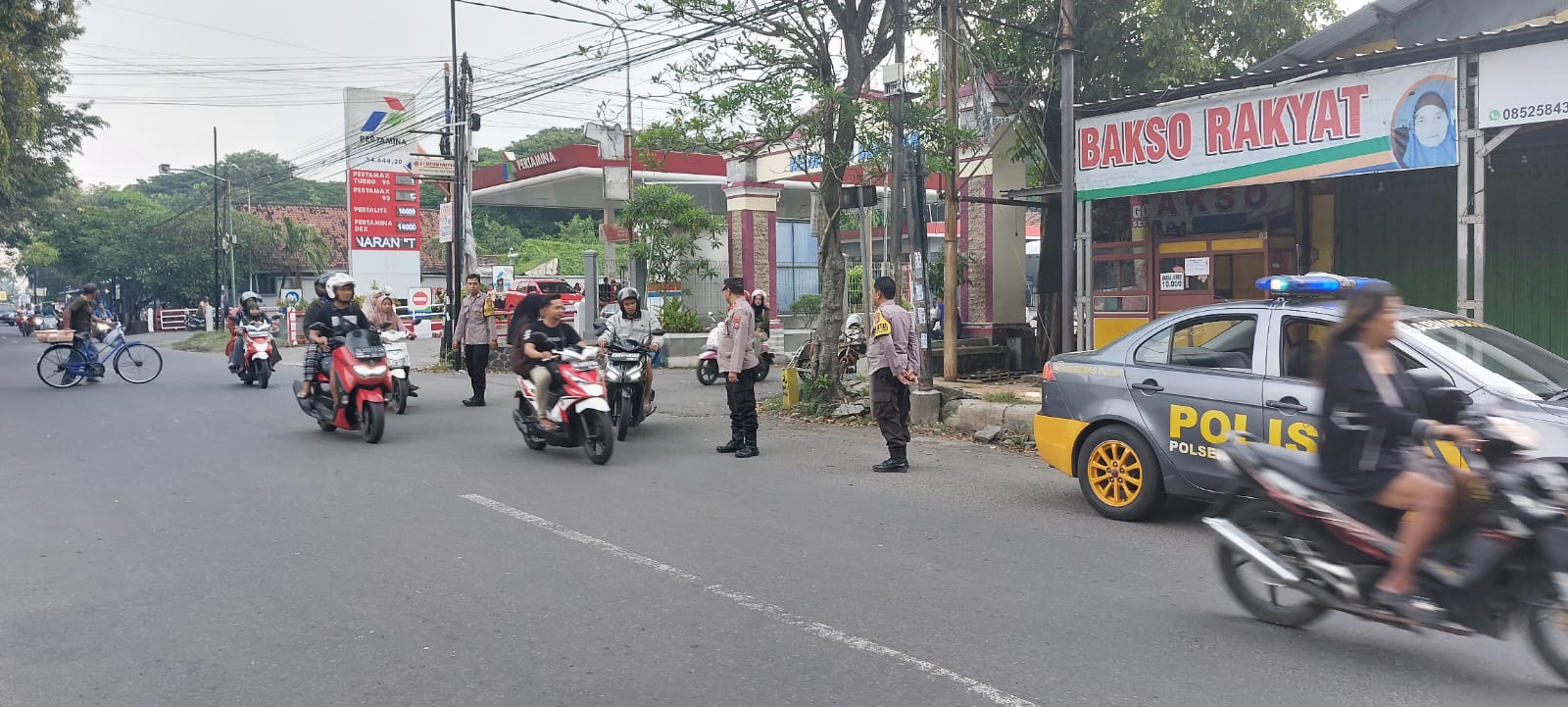 Cegah Kemacetan Polsek Kertosono Patroli Jelang Buka Puasa