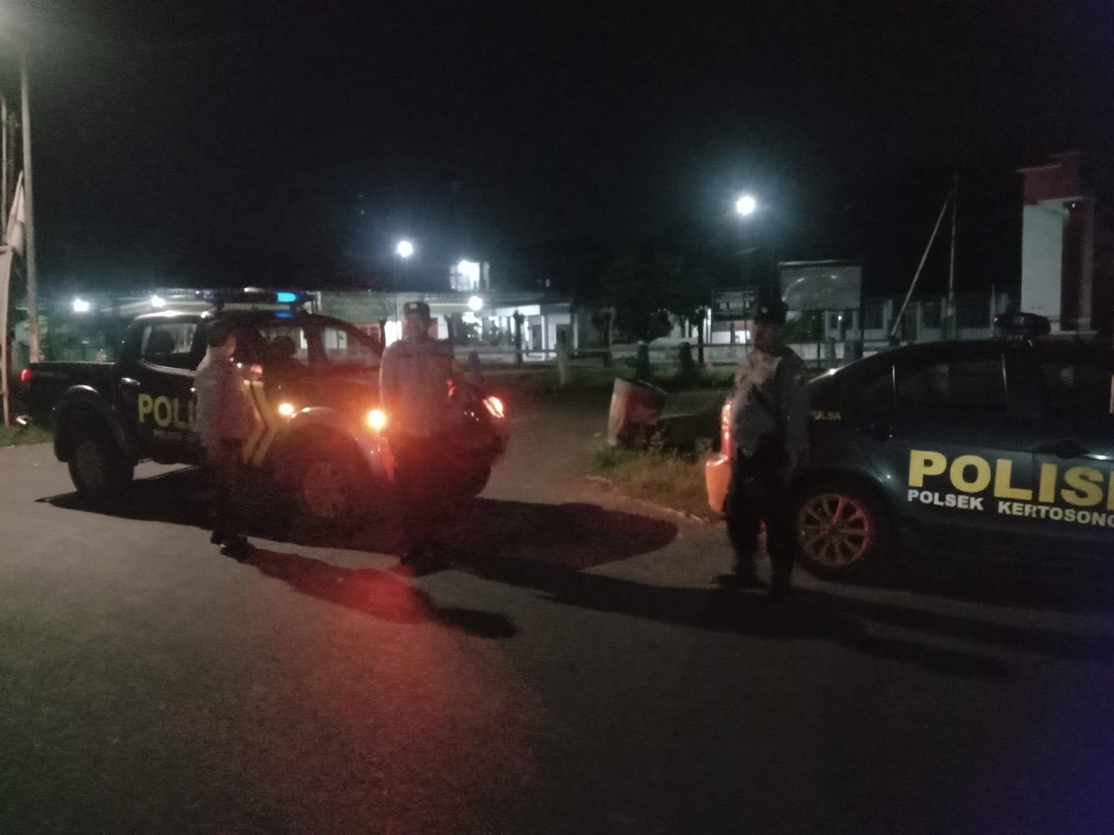 Polsek Kertosono dan Polsek Baron Gelar Patroli Gabungan Antisipasi Gesekan Antar Perguruan Silat