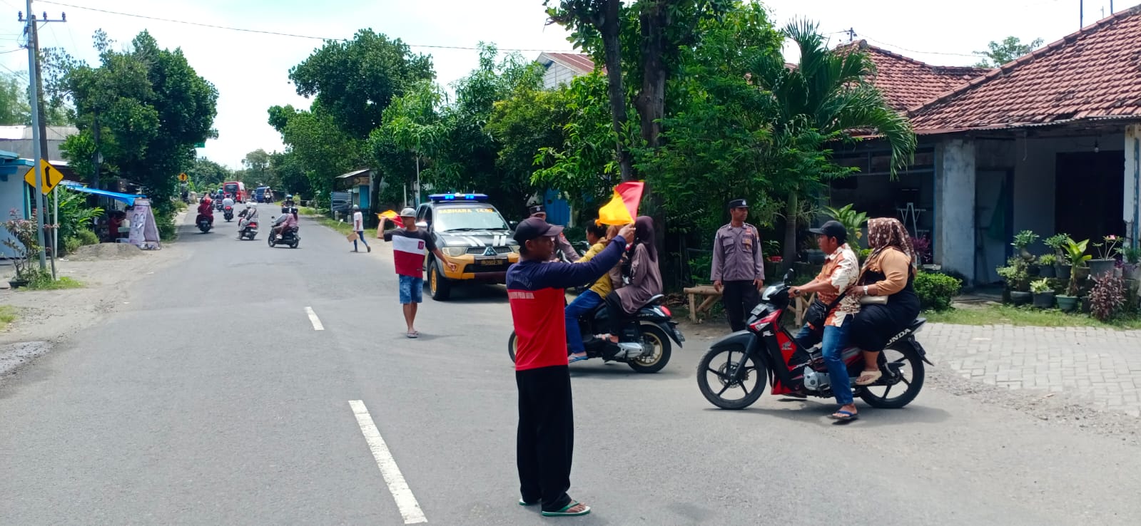 Patroli Polsek Jatikalen Polres Nganjuk Intensif di Jalur Mudik Lebaran Idul Fitri 2025